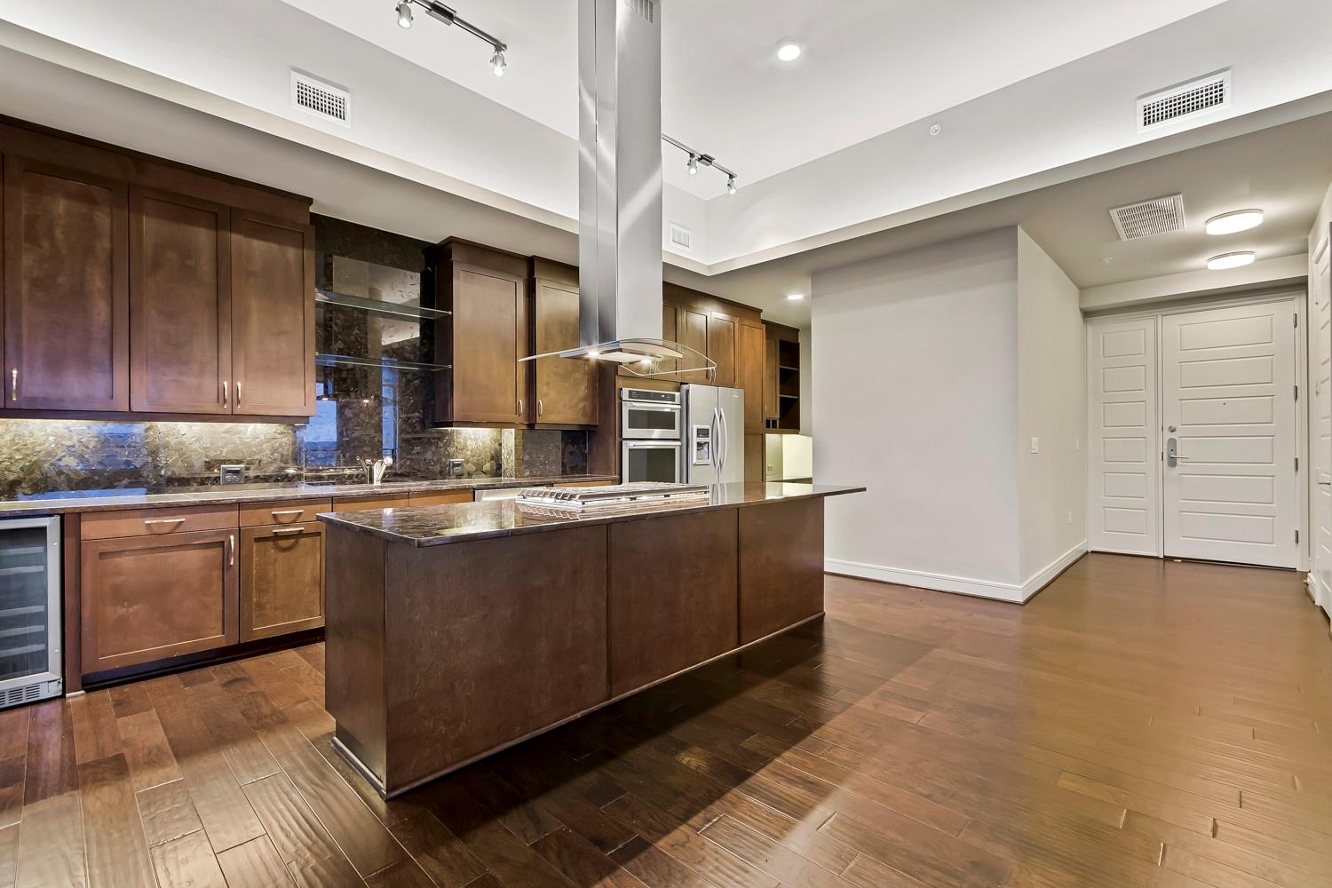 214 Barton Springs RD # 1909