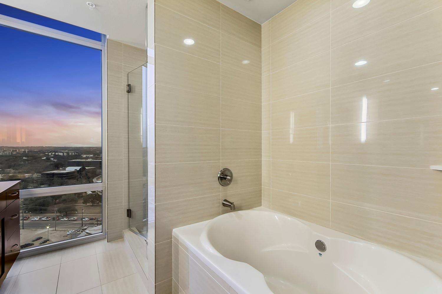 214 Barton Springs RD # 1909