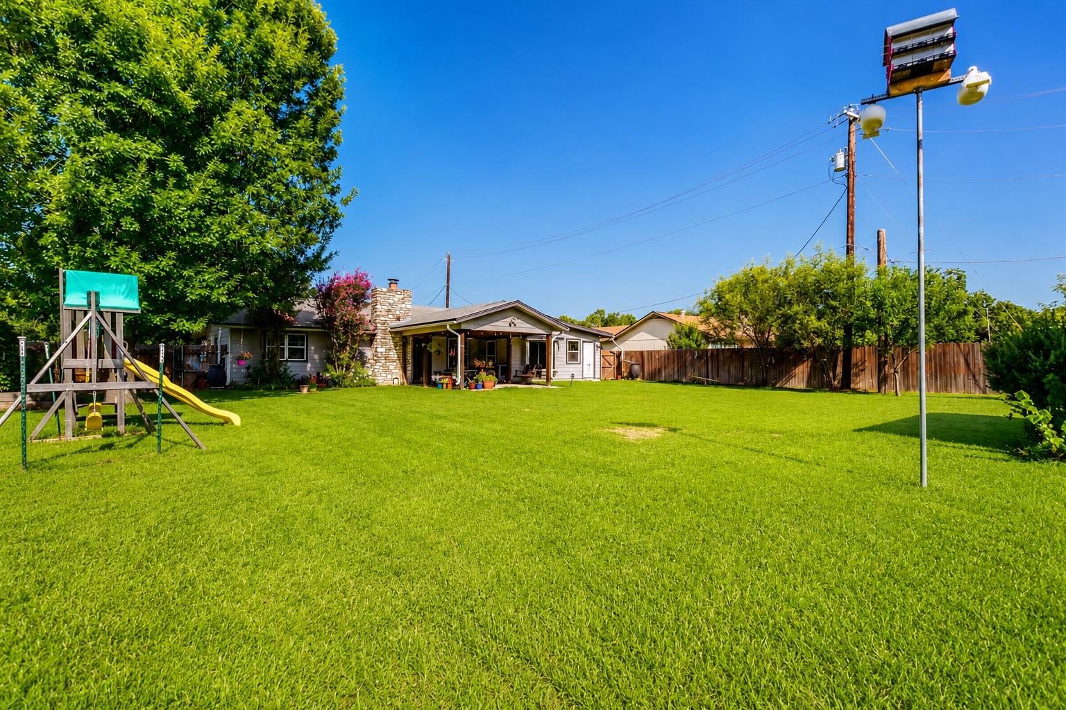 13311 Briar Hollow DR