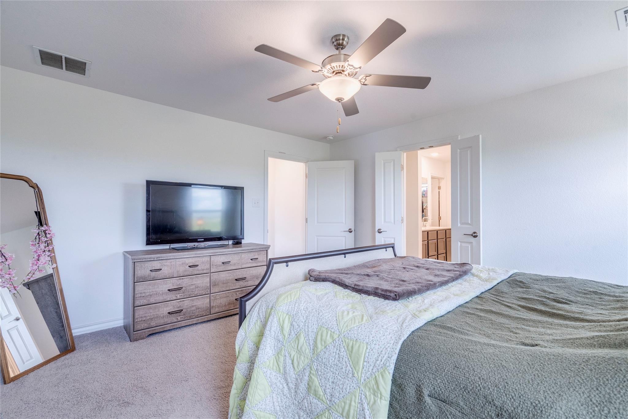 572 Pepperbark LOOP