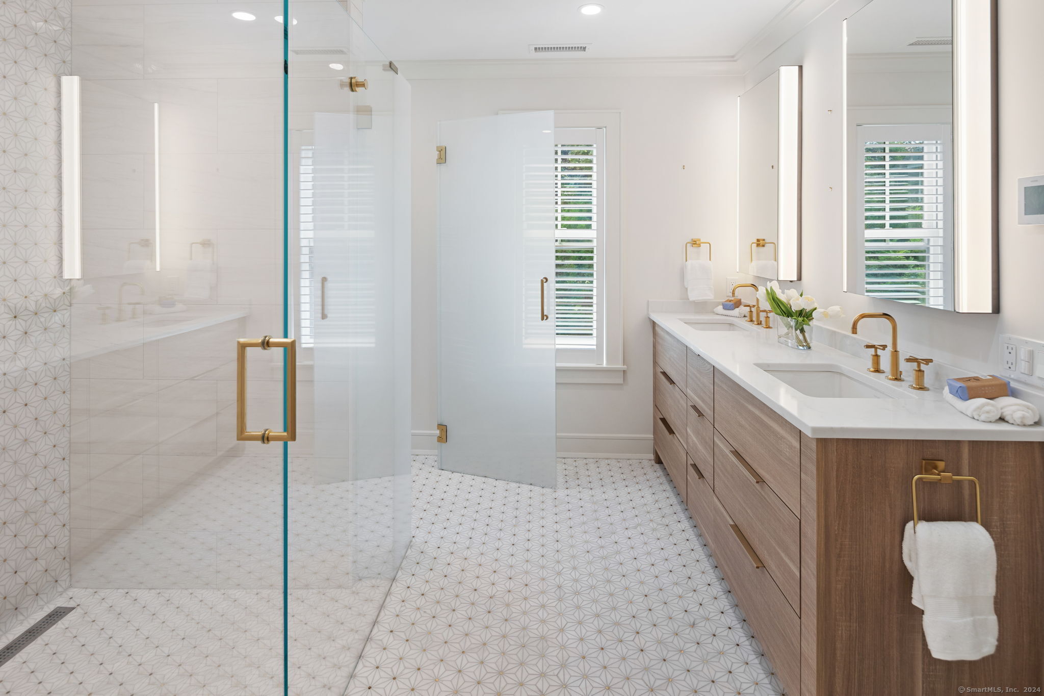 158 Forest Street Unit: 1