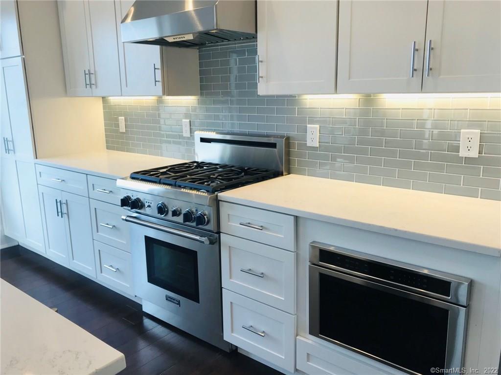 121 Park Street Unit: A