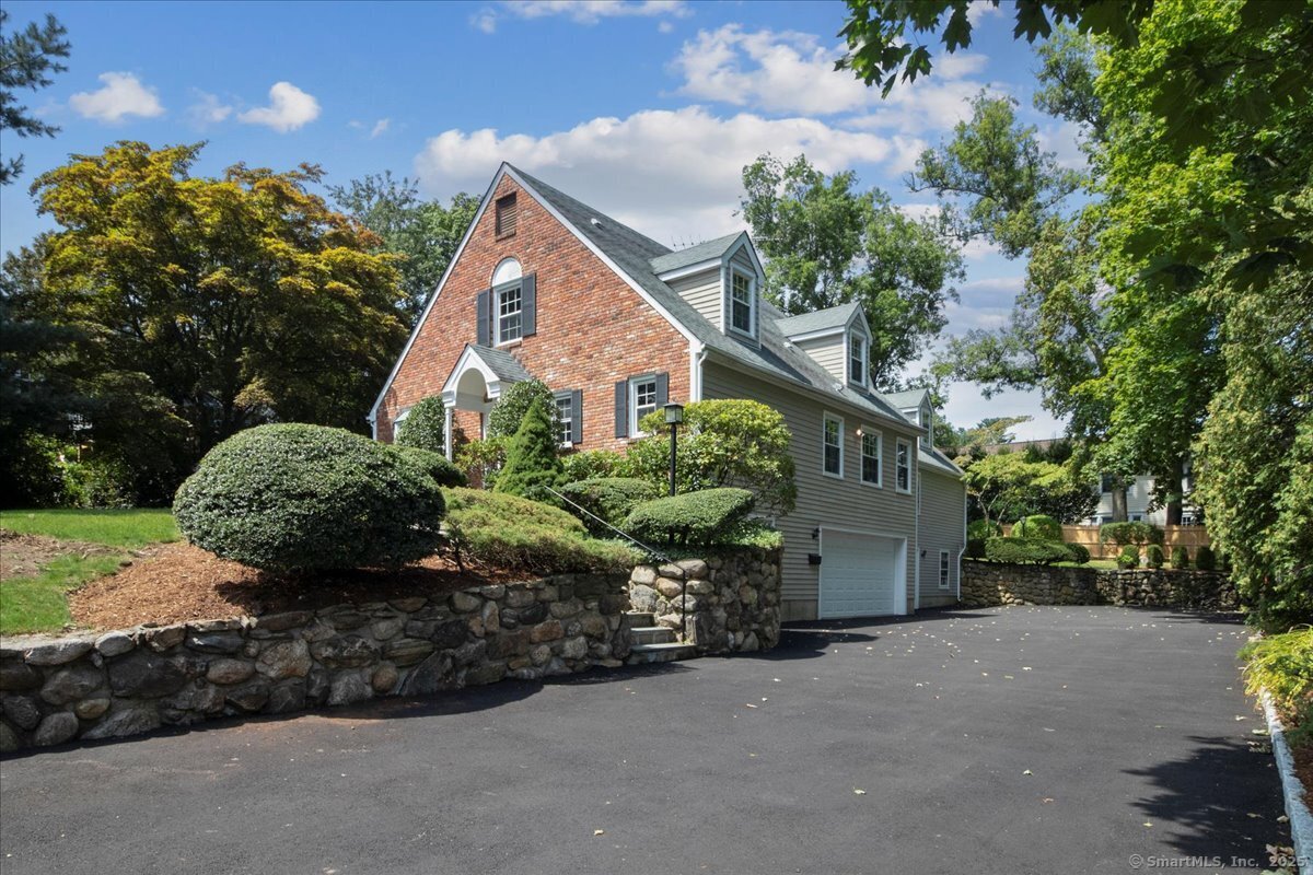 127 Richmond Hill Road