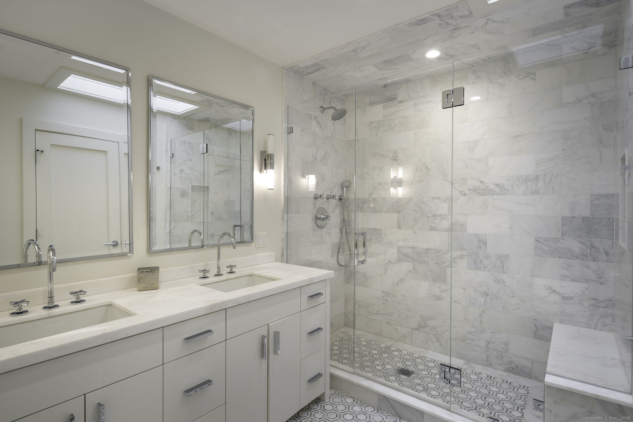 2 Mead Street Unit: 20