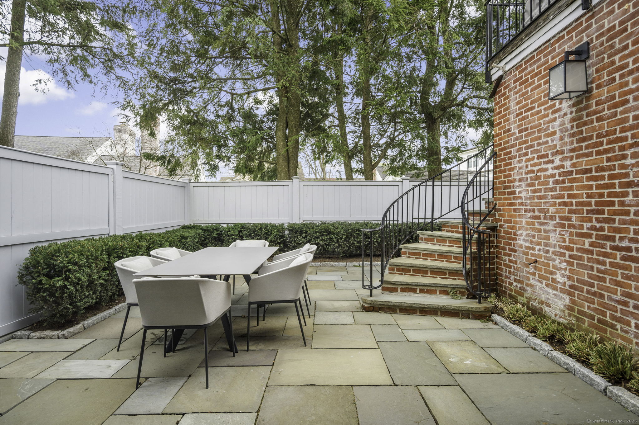 2 Mead Street Unit: 20