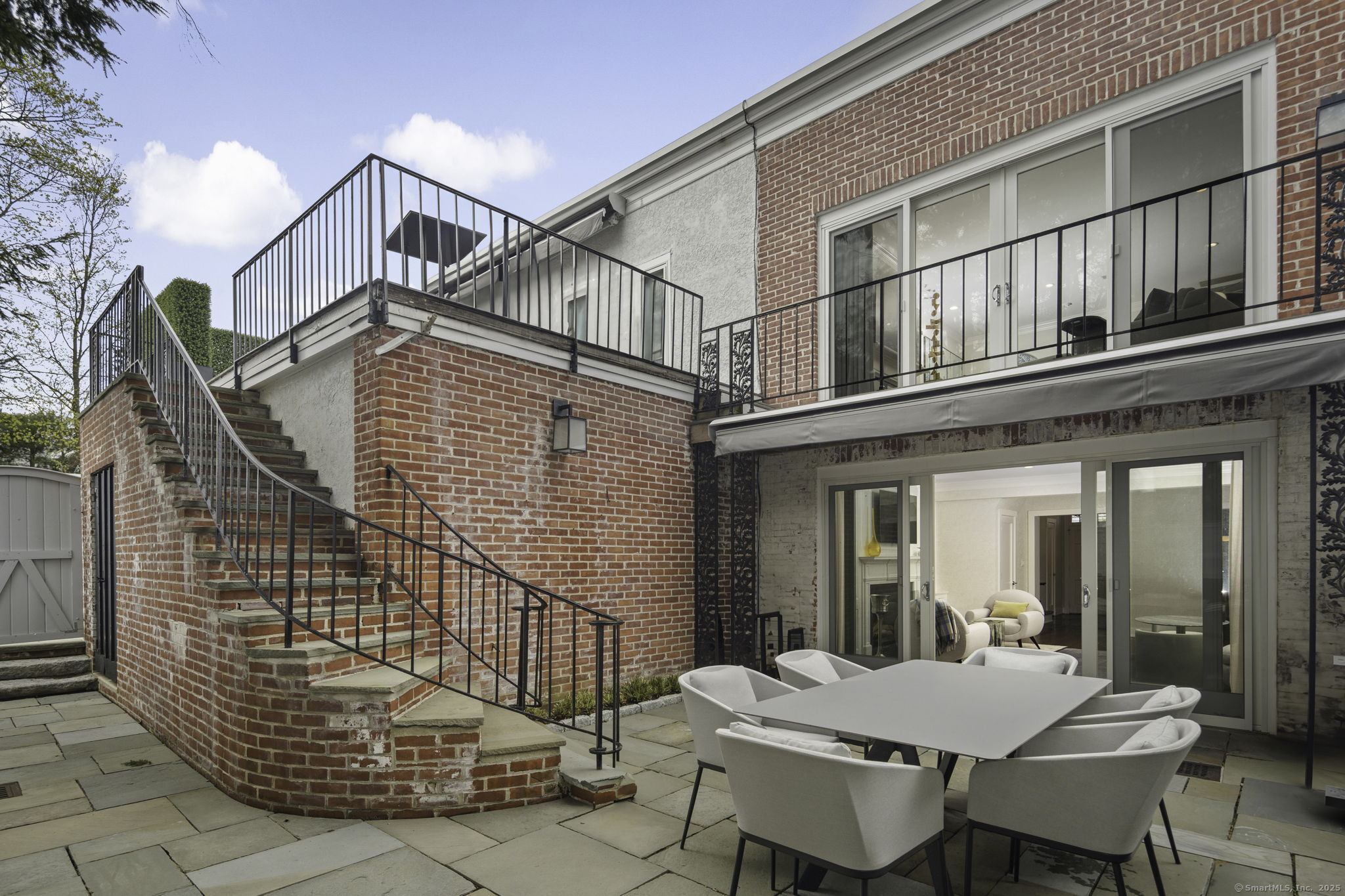 2 Mead Street Unit: 20
