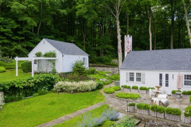 758 Valley Road