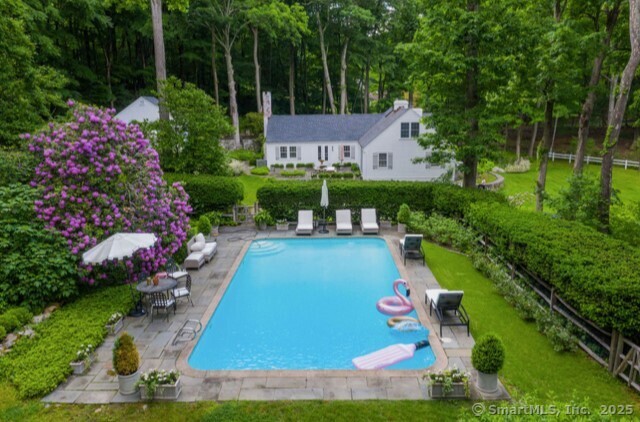 758 Valley Road