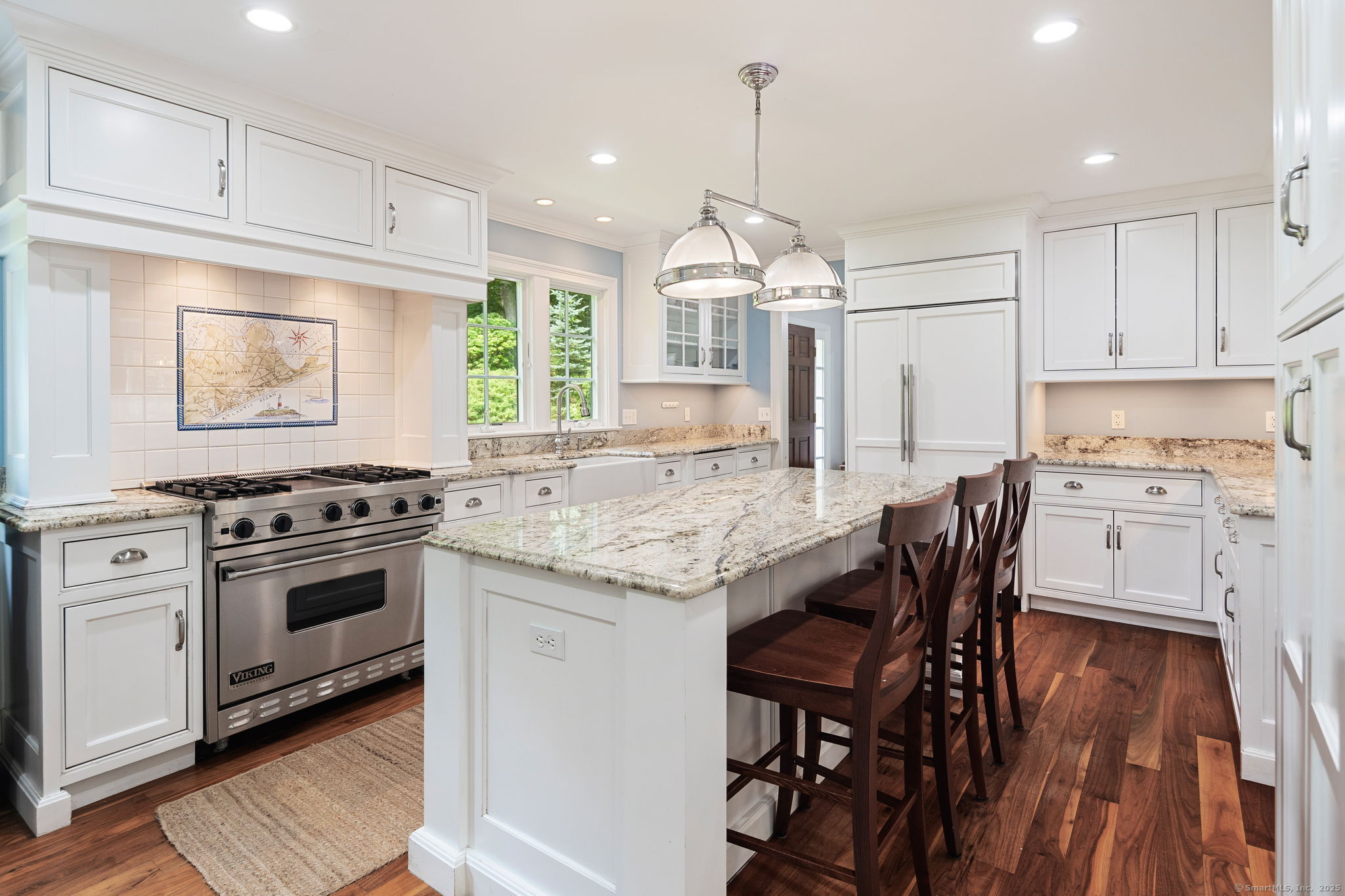 37 Woodridge Circle