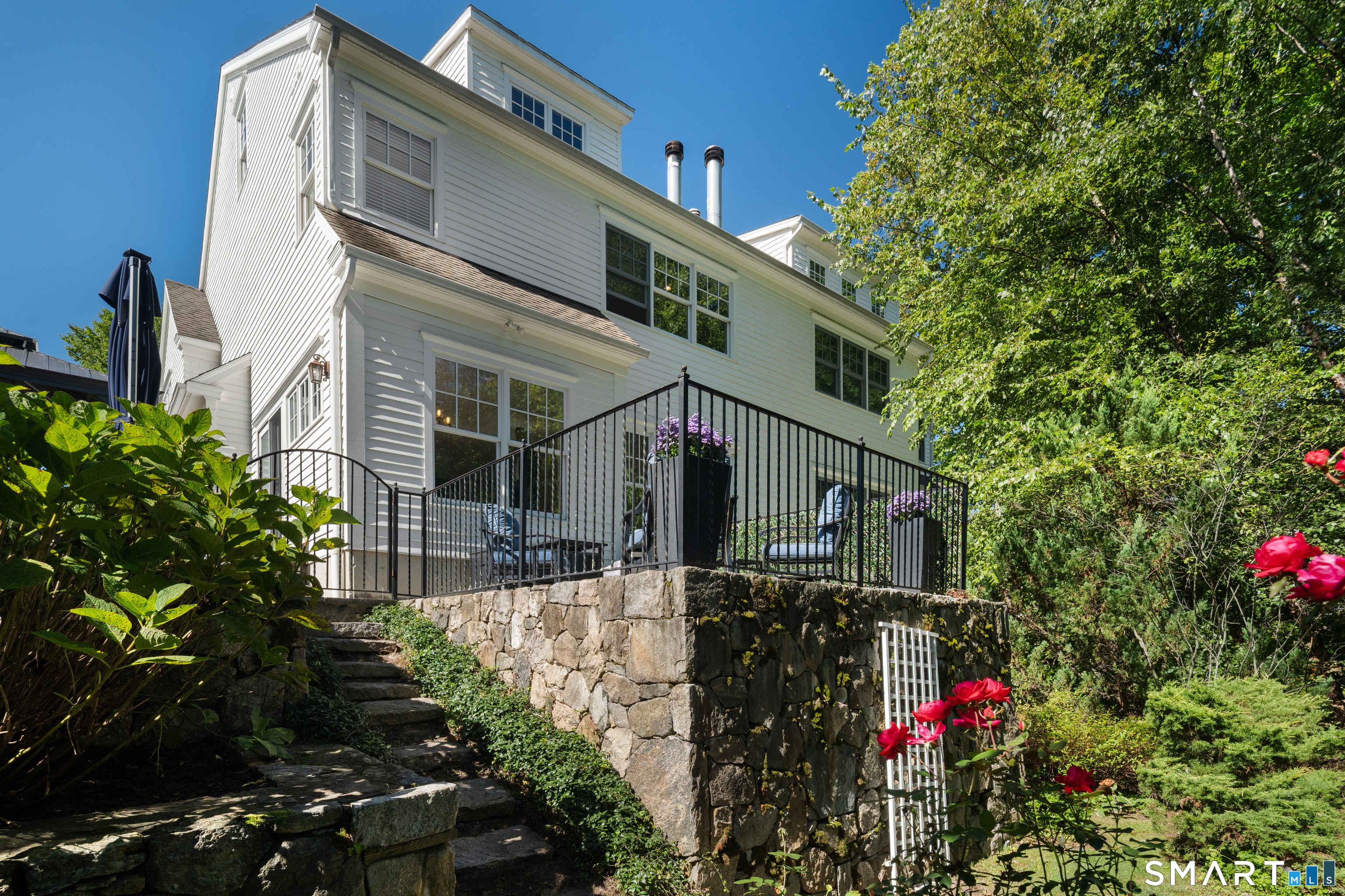 134 Millport Avenue Unit: 134