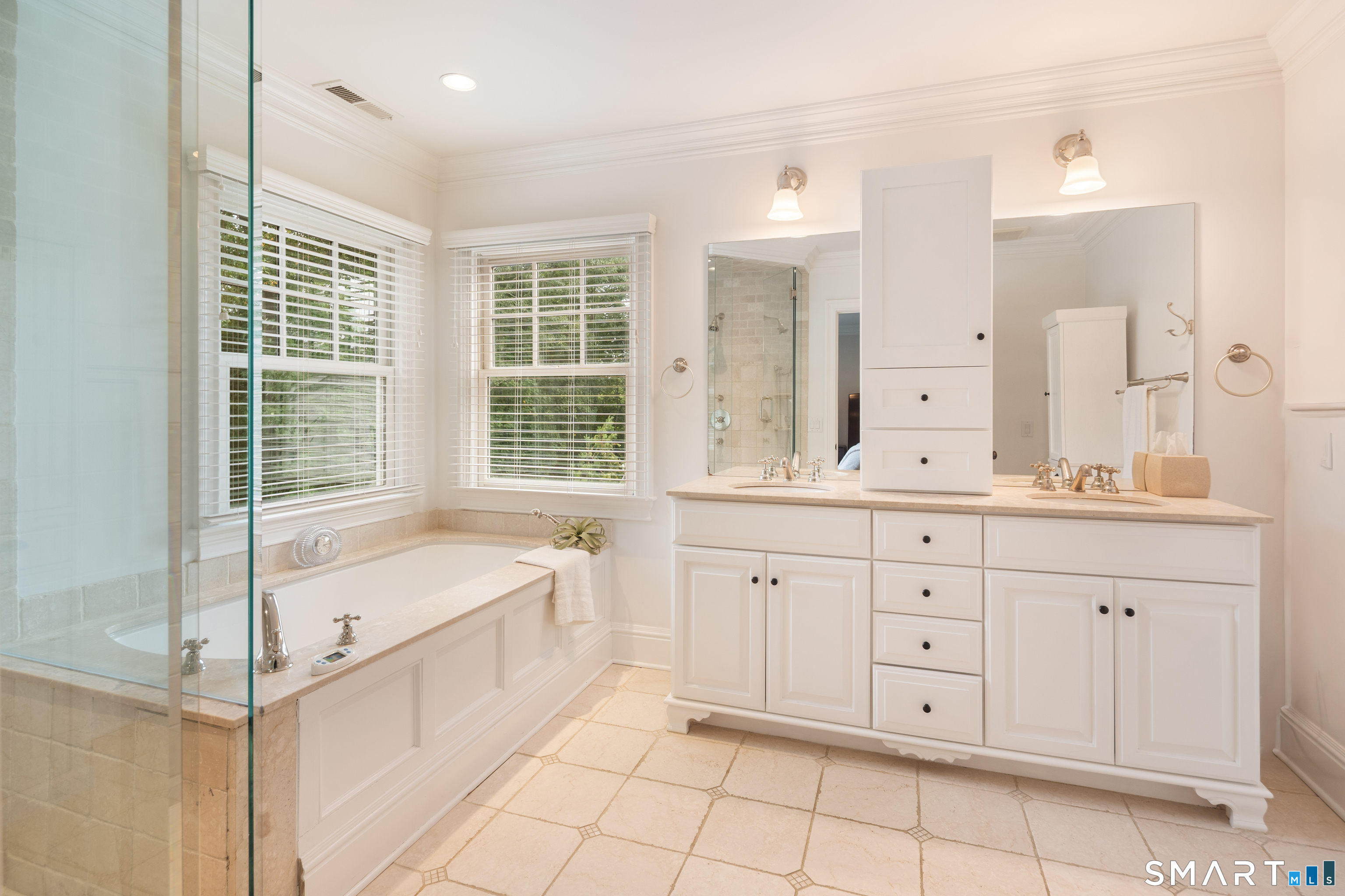 134 Millport Avenue Unit: 134