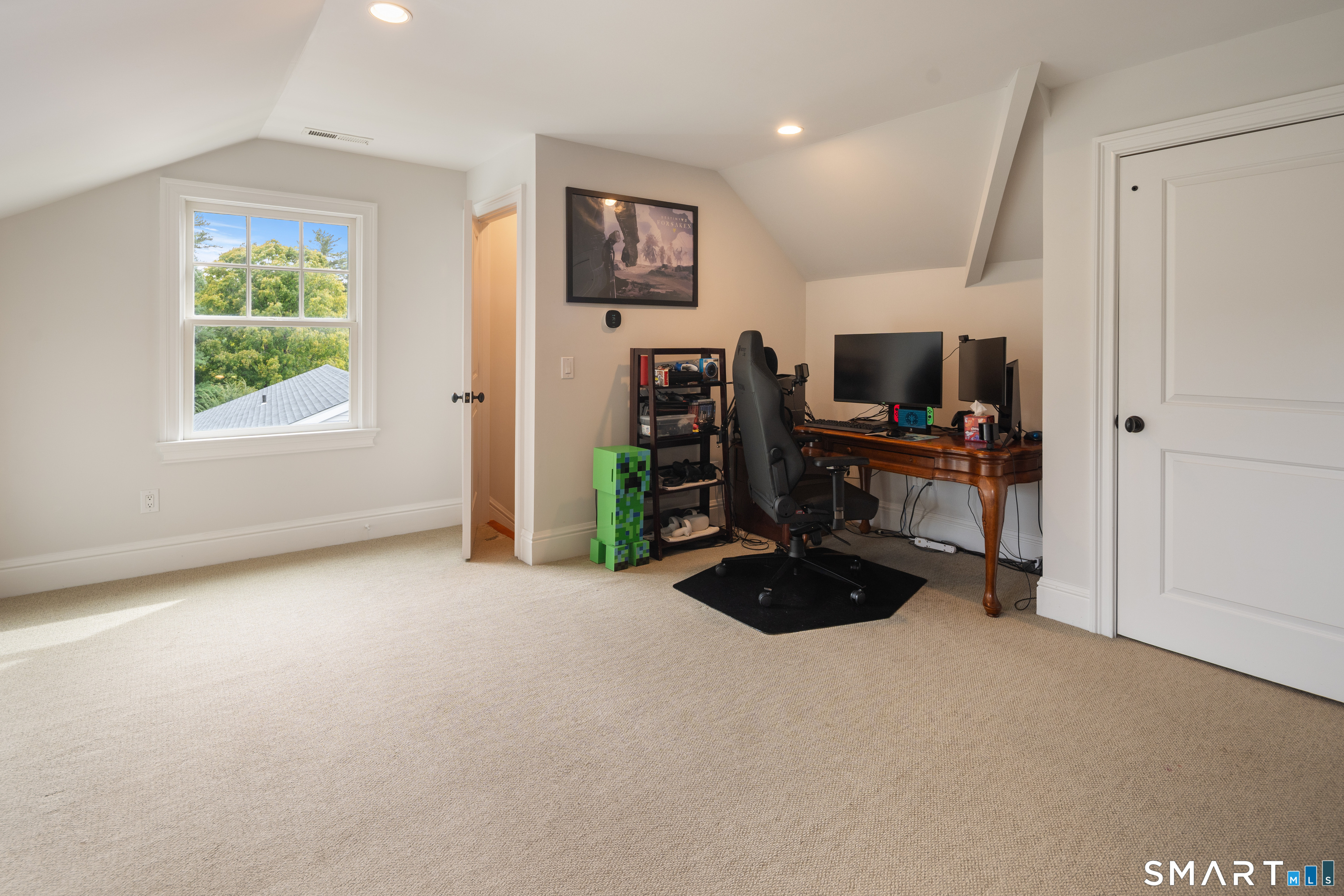 134 Millport Avenue Unit: 134