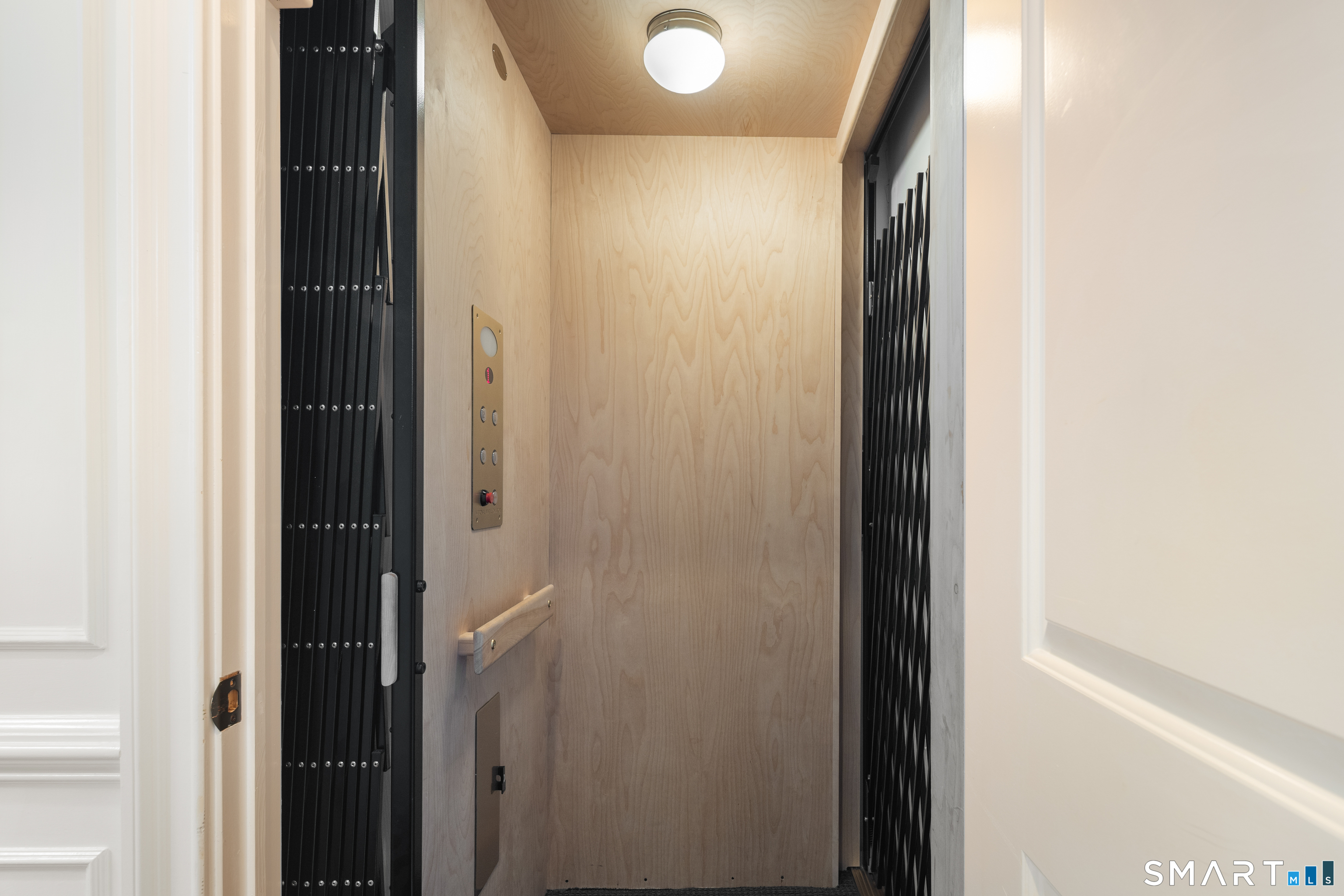 134 Millport Avenue Unit: 134
