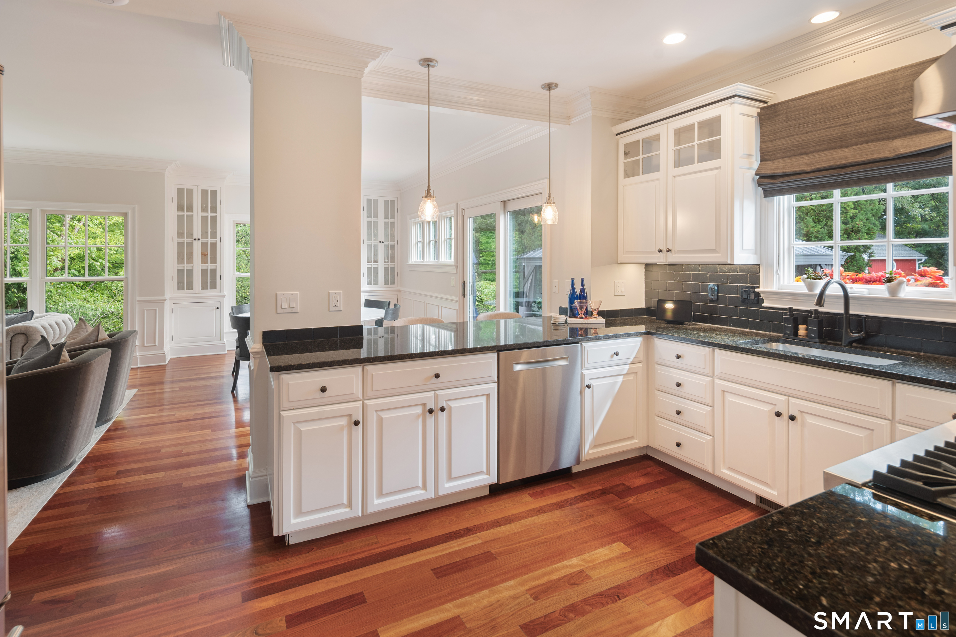 134 Millport Avenue Unit: 134