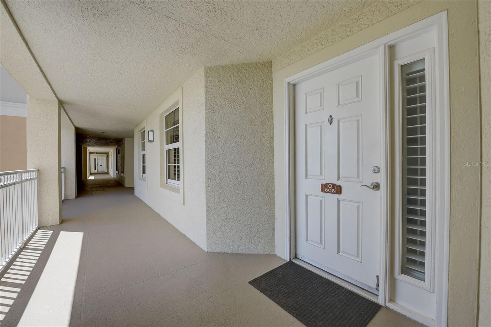 2715 TERRA CEIA BAY BLVD #605