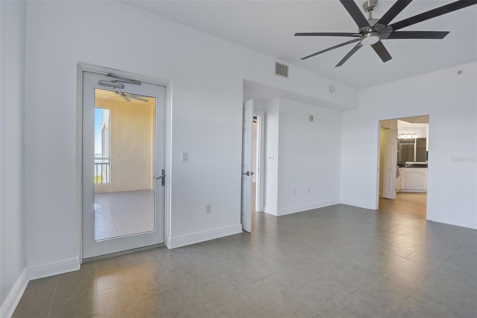 2715 TERRA CEIA BAY BLVD #605