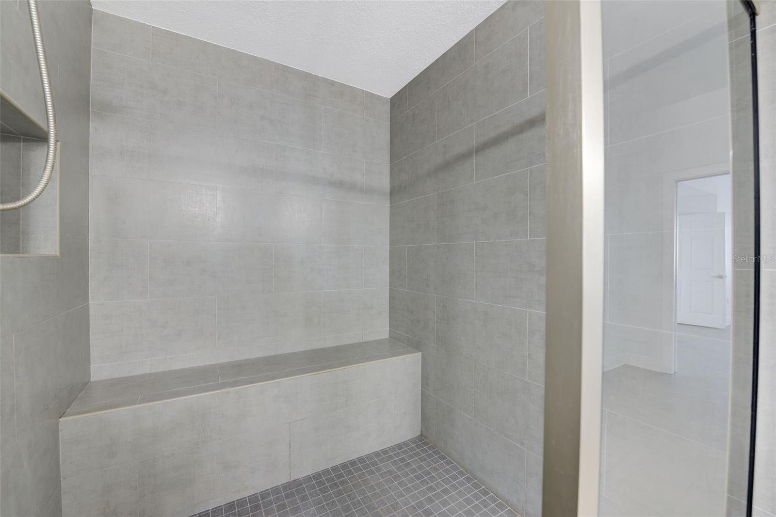 2715 TERRA CEIA BAY BLVD #605