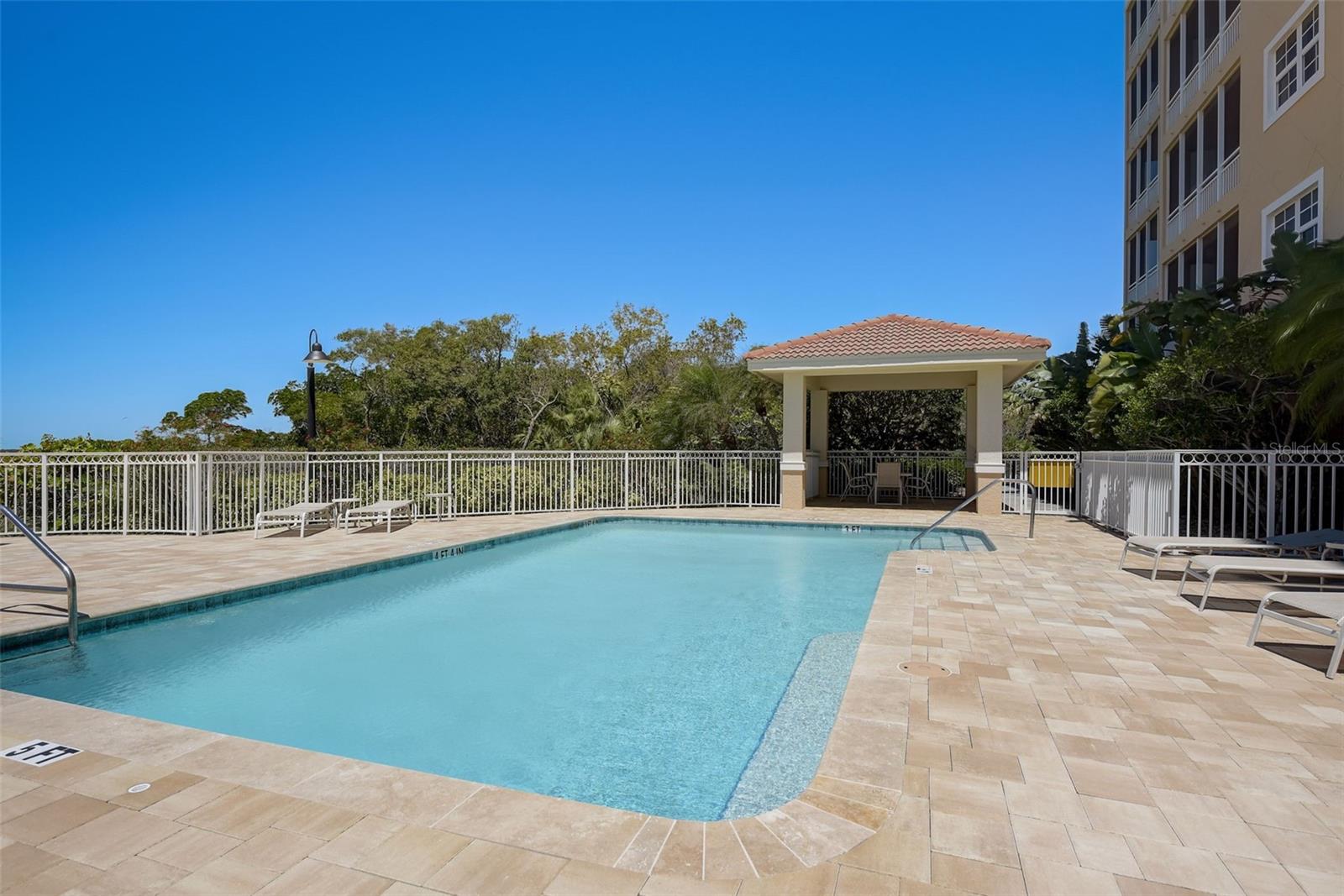2715 TERRA CEIA BAY BLVD #605