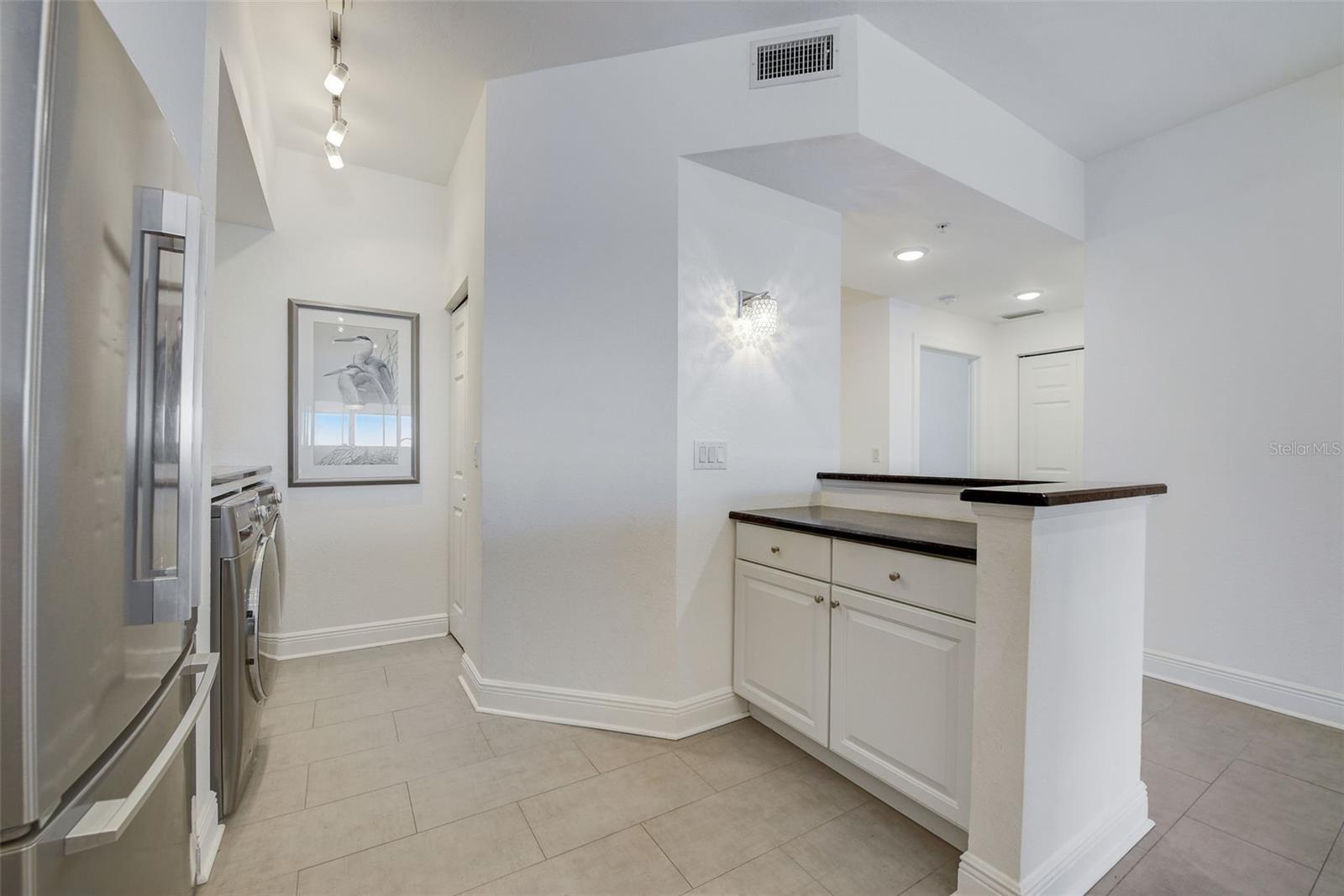 2715 TERRA CEIA BAY BLVD #605
