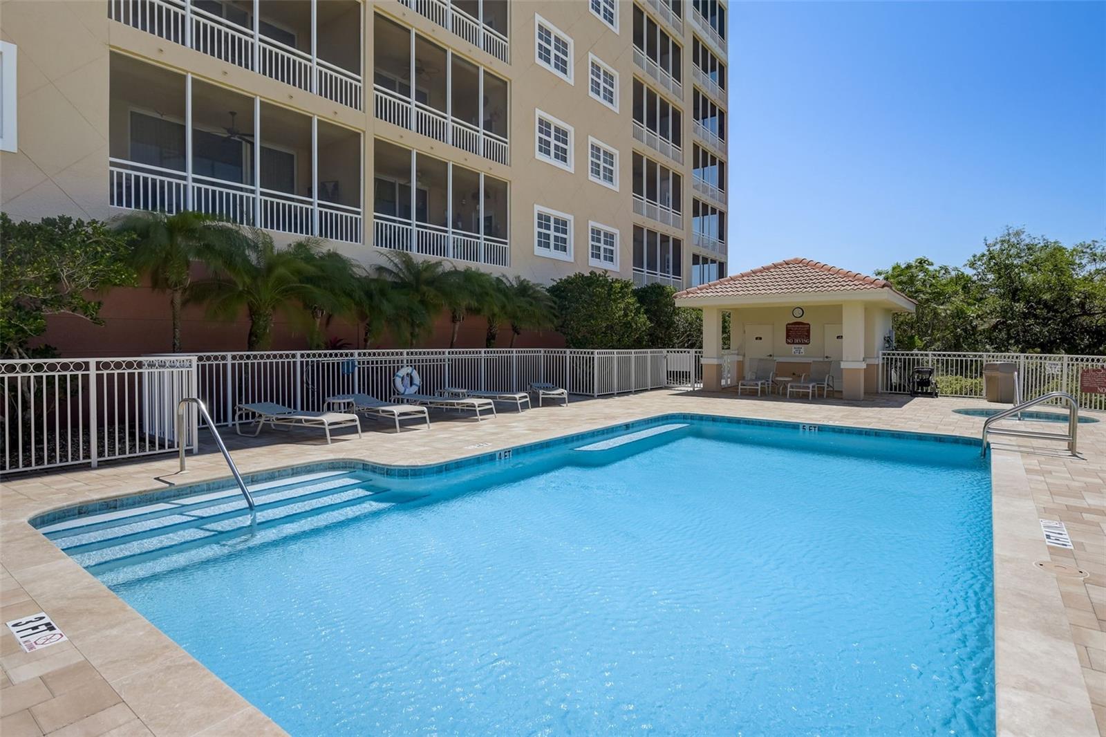 2715 TERRA CEIA BAY BLVD #605