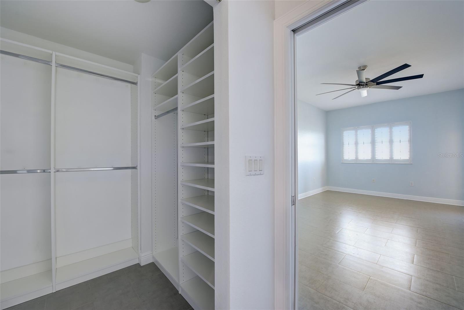 2715 TERRA CEIA BAY BLVD #605
