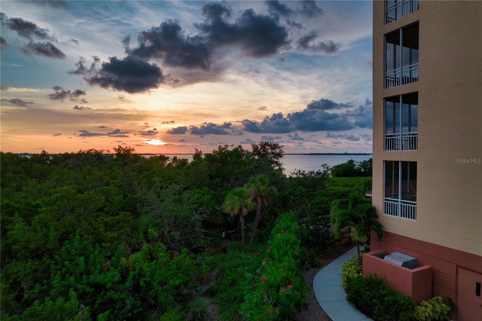 2715 TERRA CEIA BAY BLVD #201
