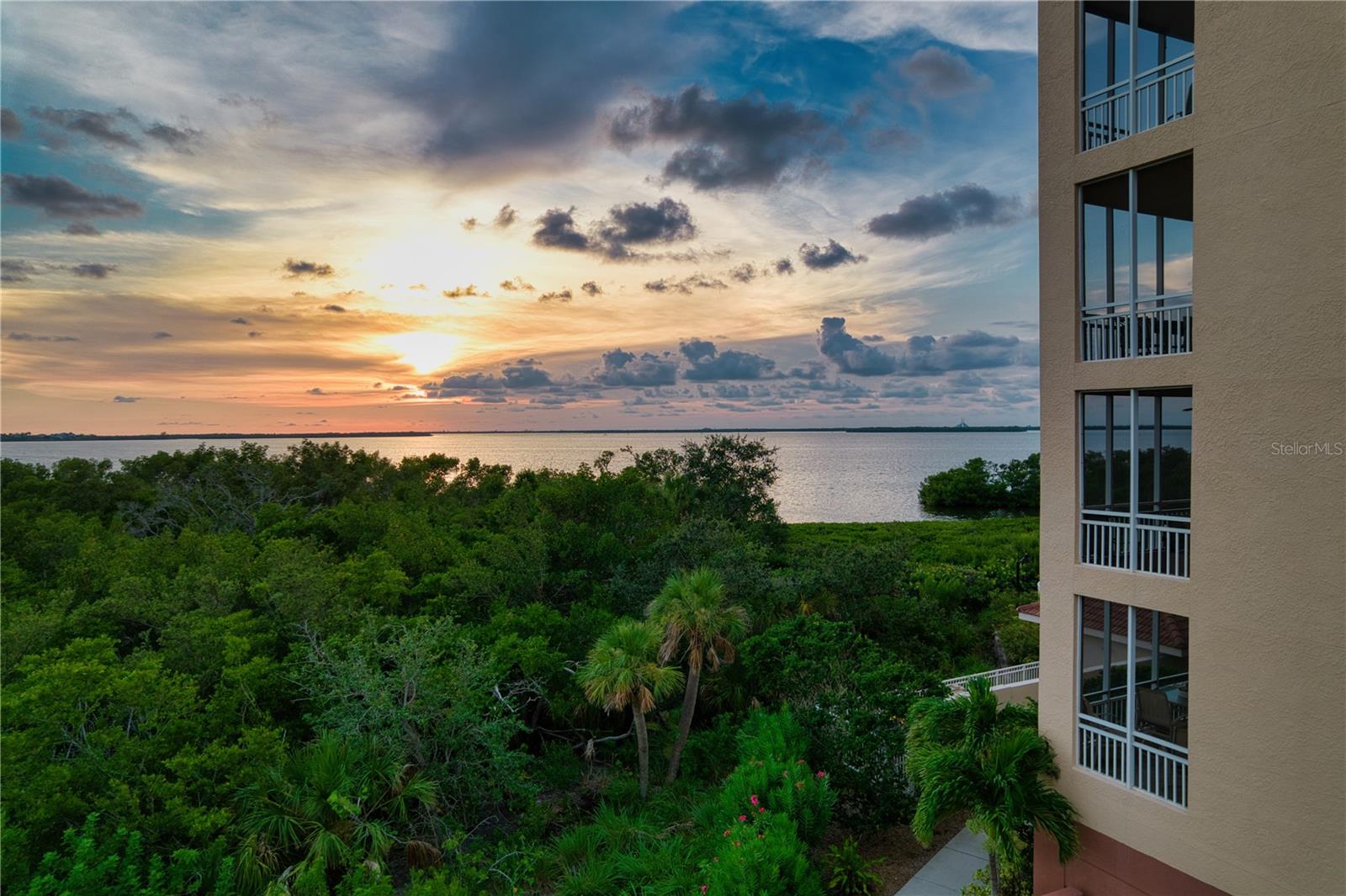 2715 TERRA CEIA BAY BLVD #201