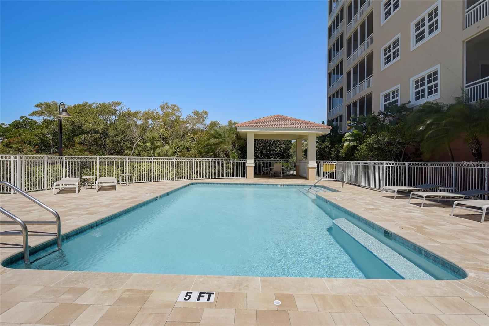 2715 TERRA CEIA BAY BLVD #201