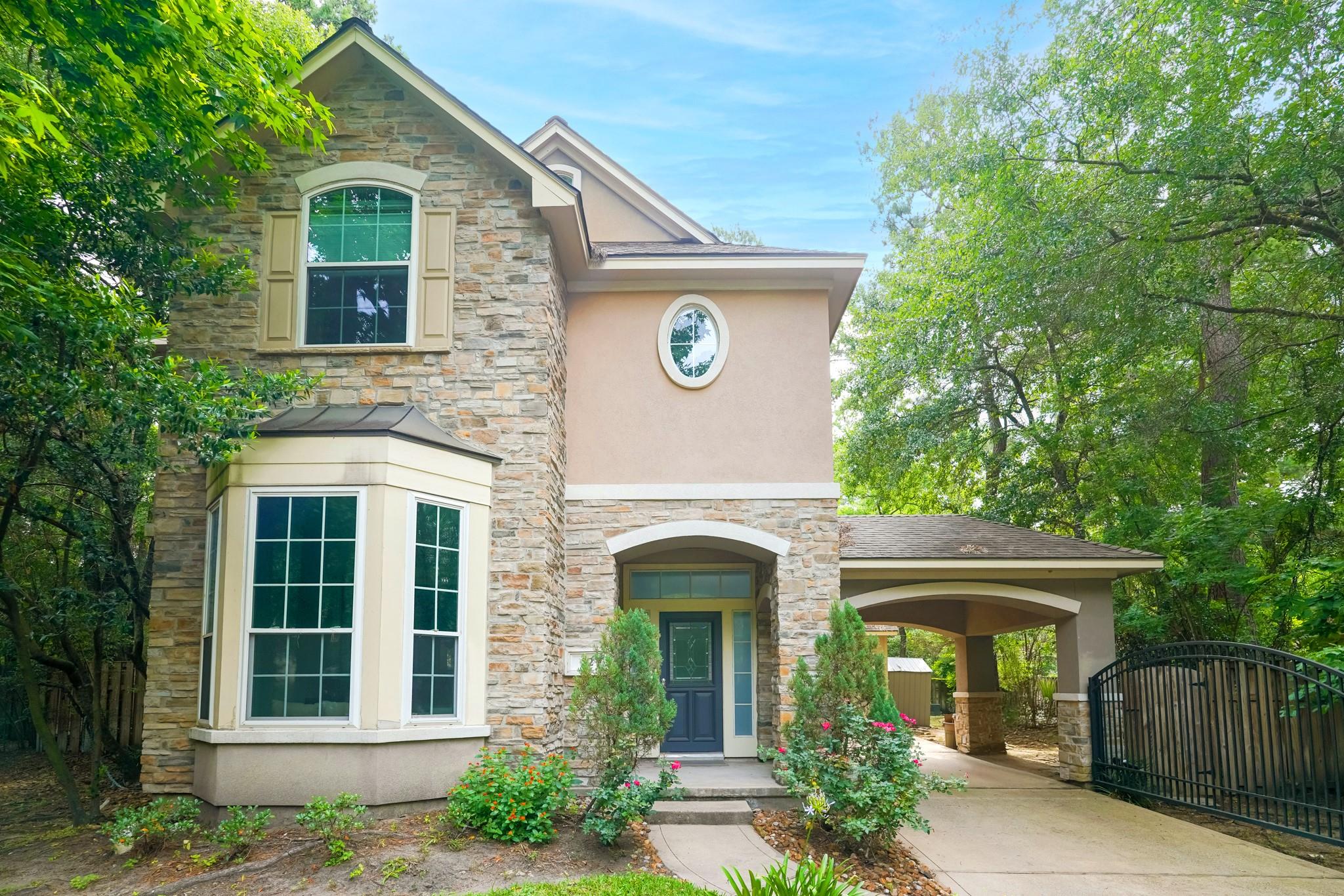 22 Vinca Trail