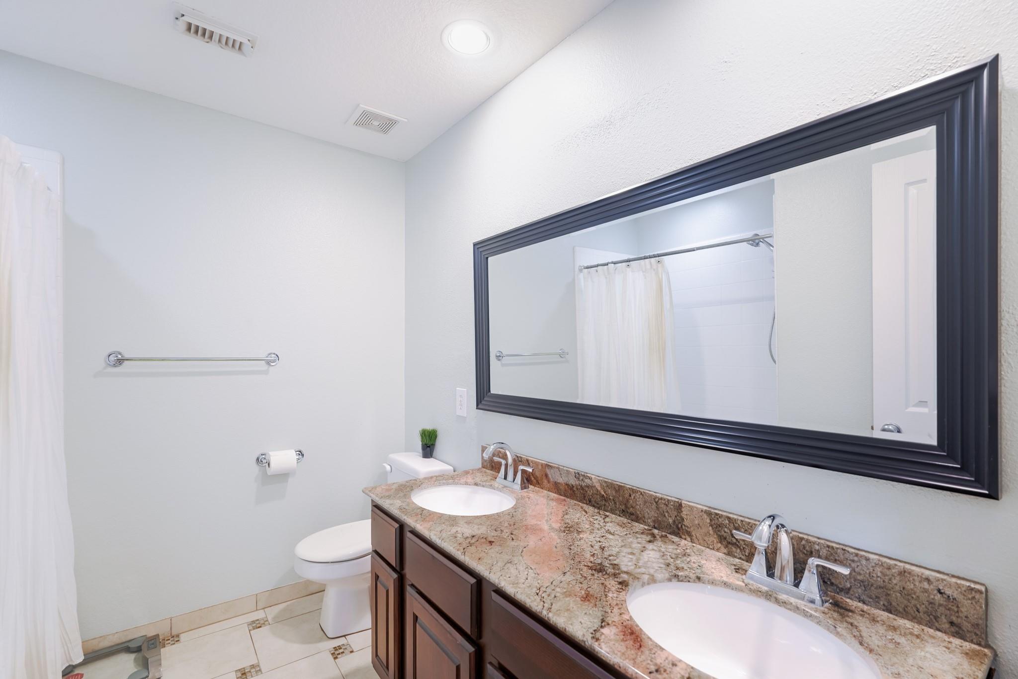 22 Vinca Trail