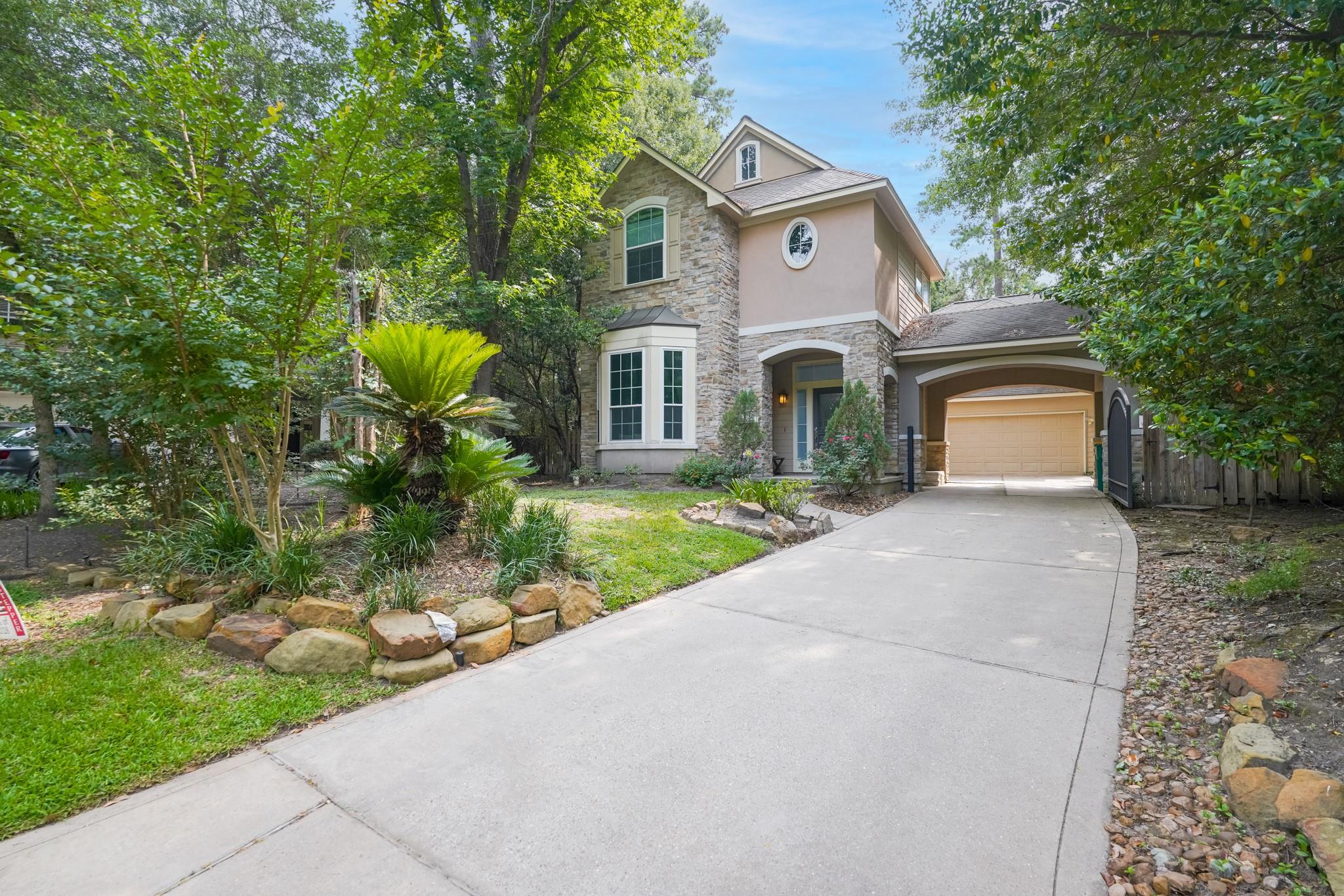 22 Vinca Trail
