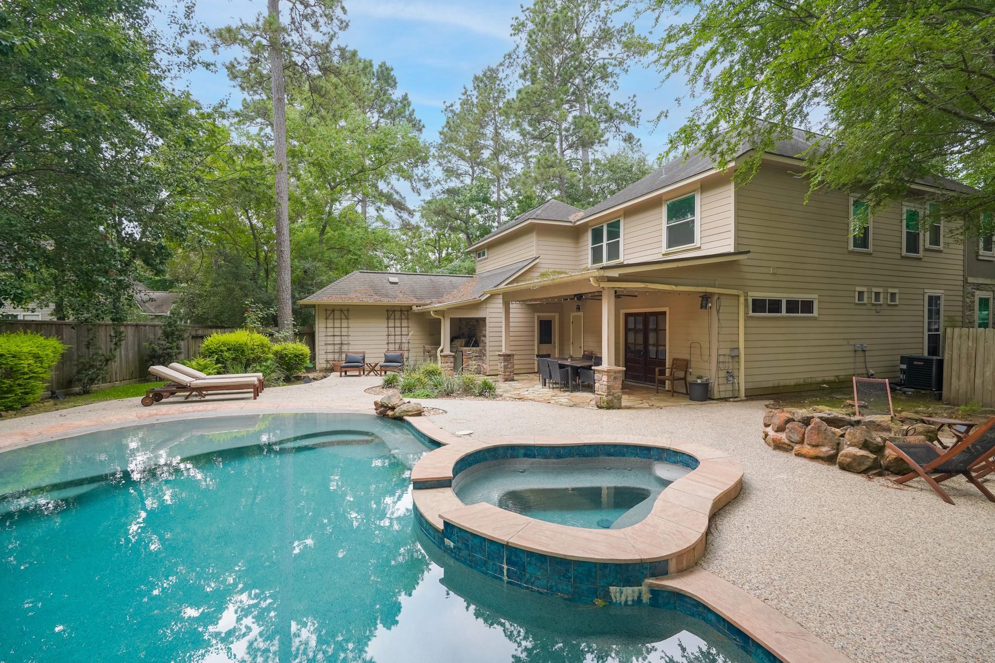 22 Vinca Trail