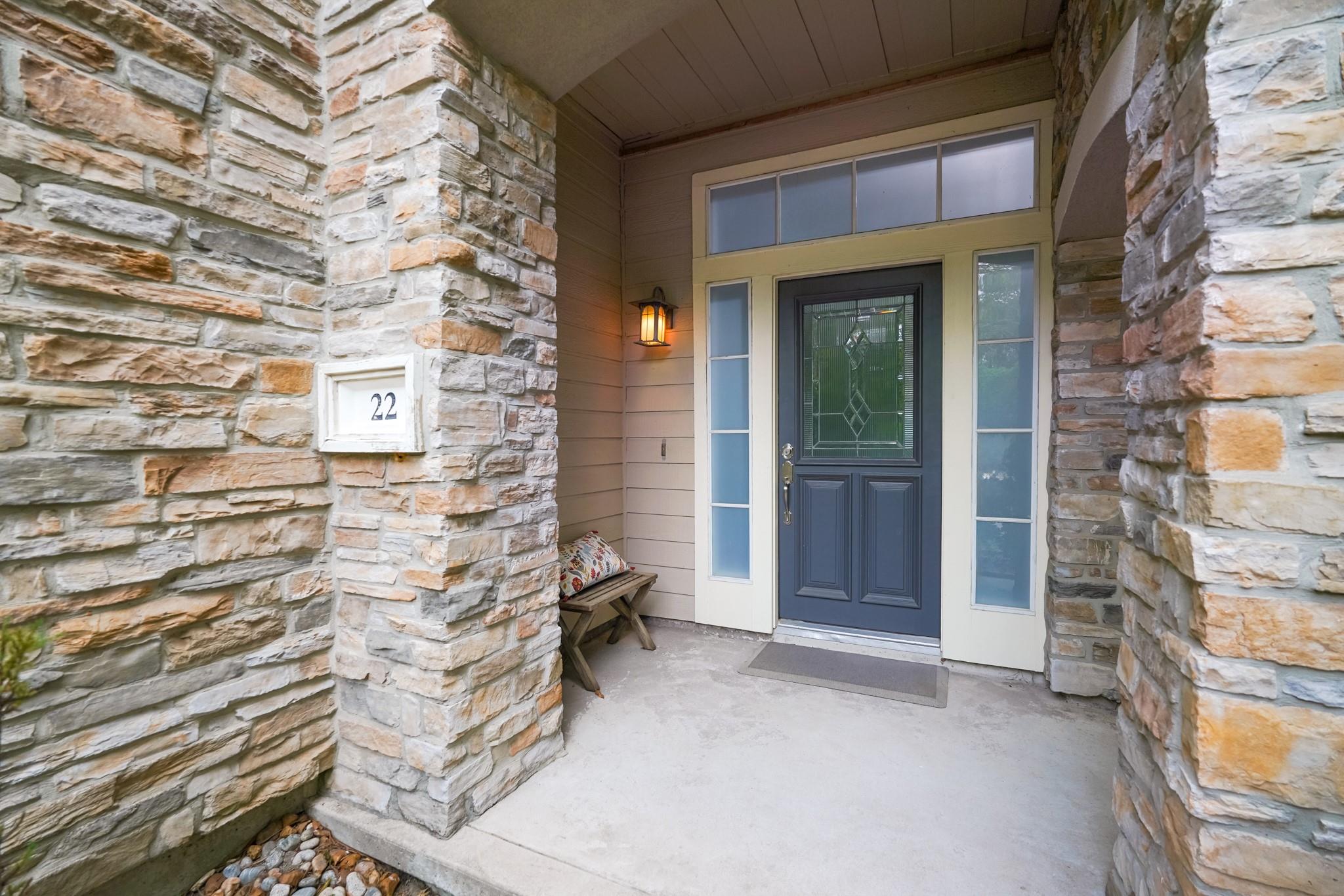 22 Vinca Trail