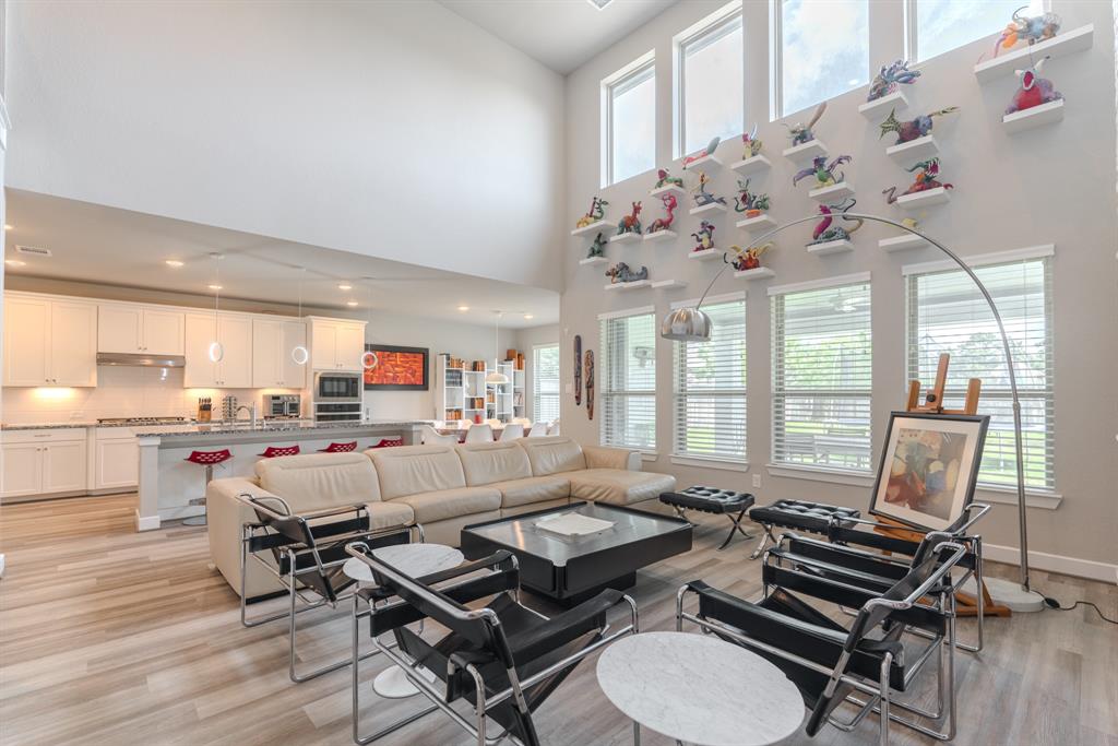 40 Snowdrop Lily Drive