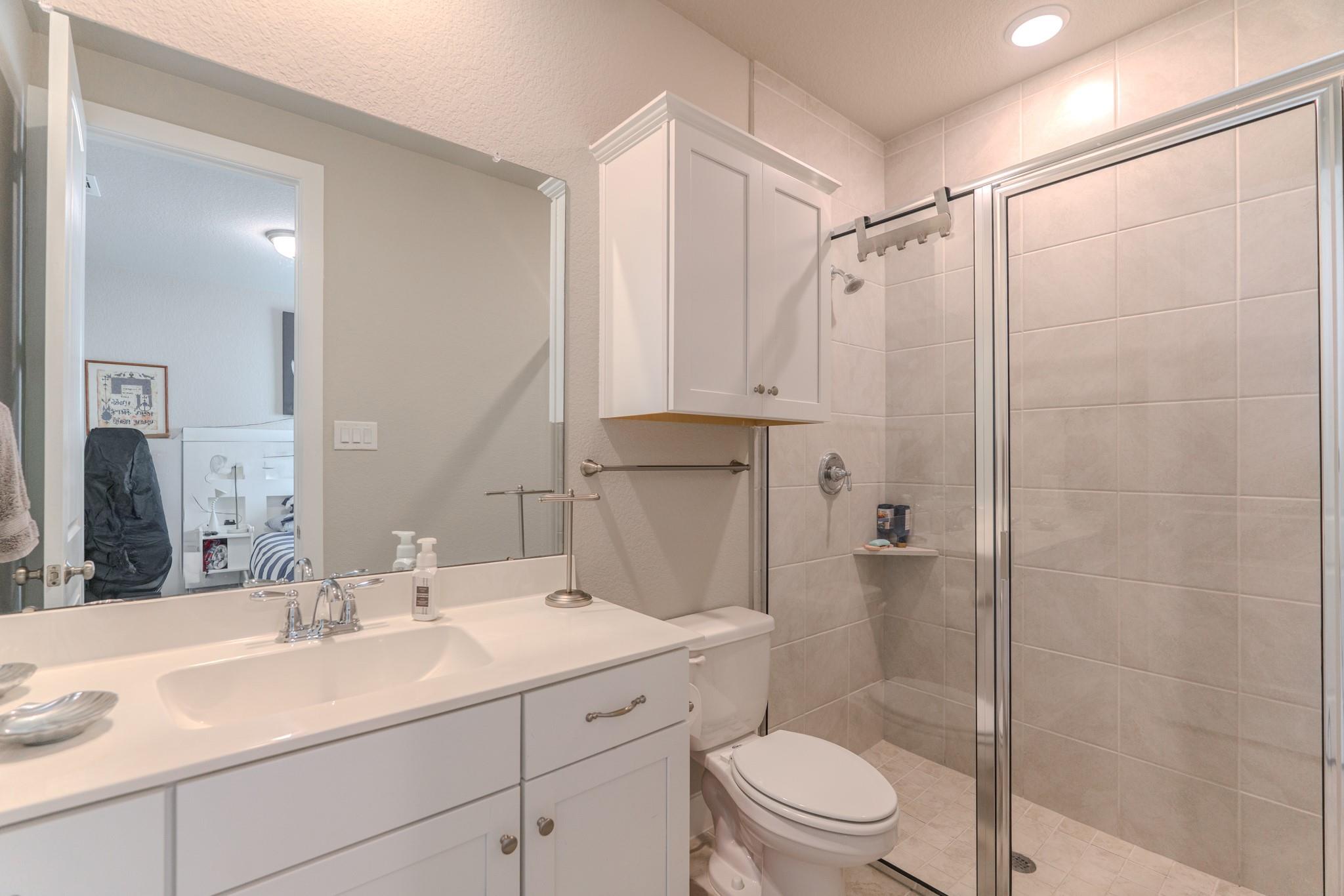 40 Snowdrop Lily Drive