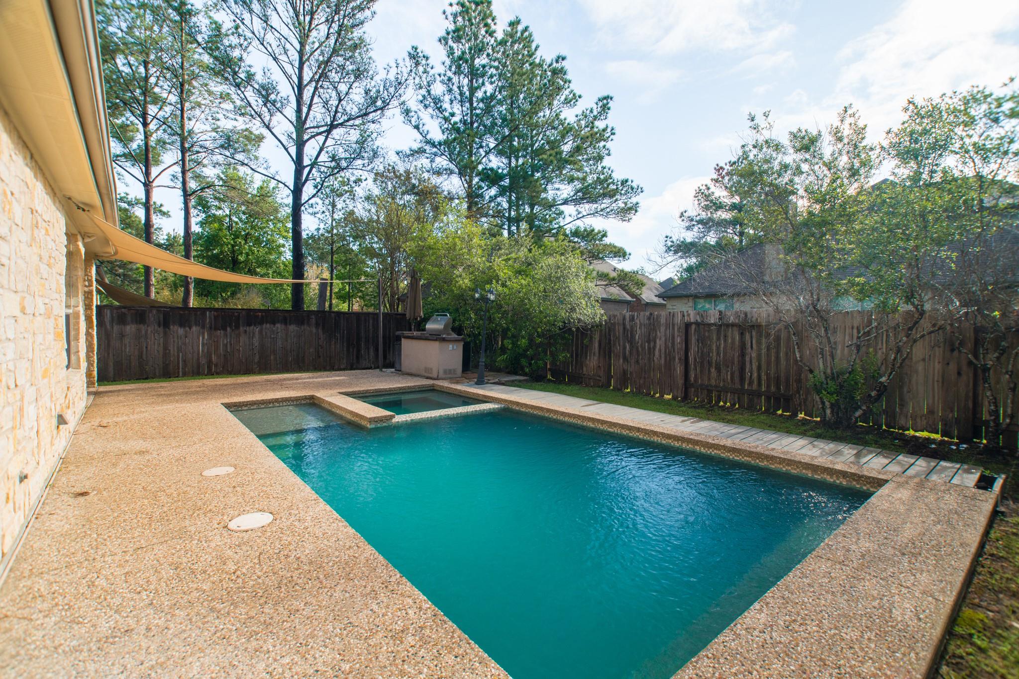7 E Deer River Circle