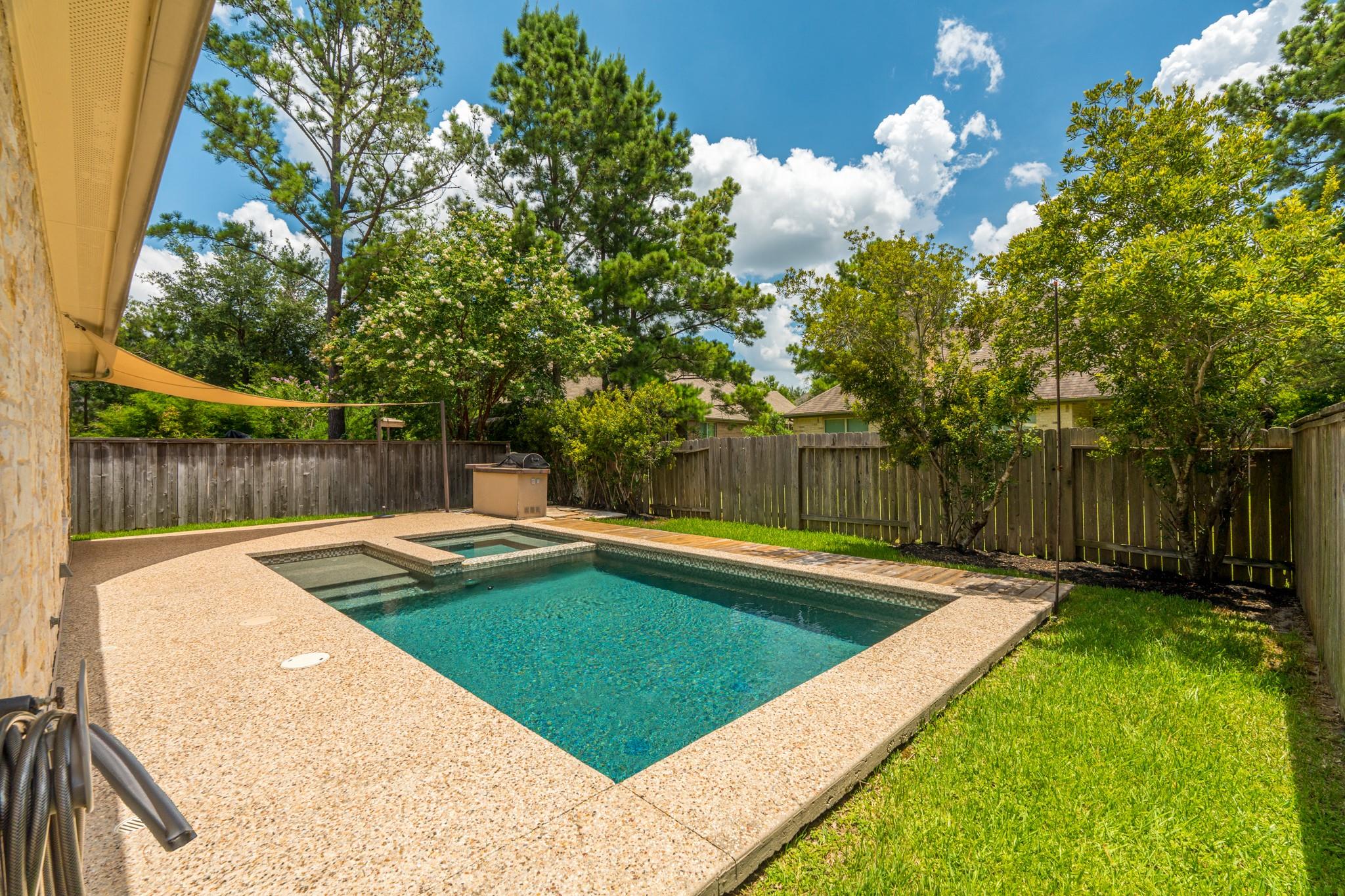7 E Deer River Circle