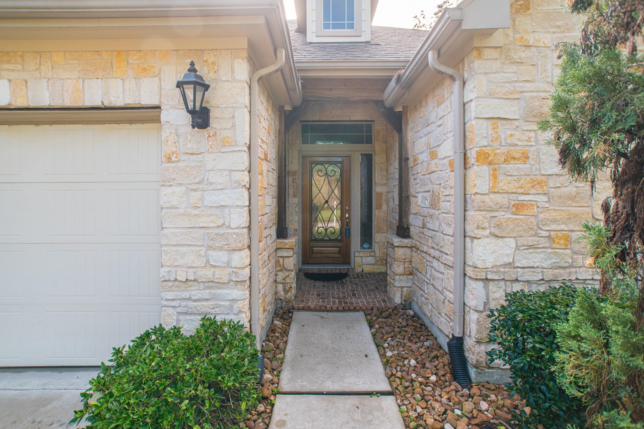 7 E Deer River Circle