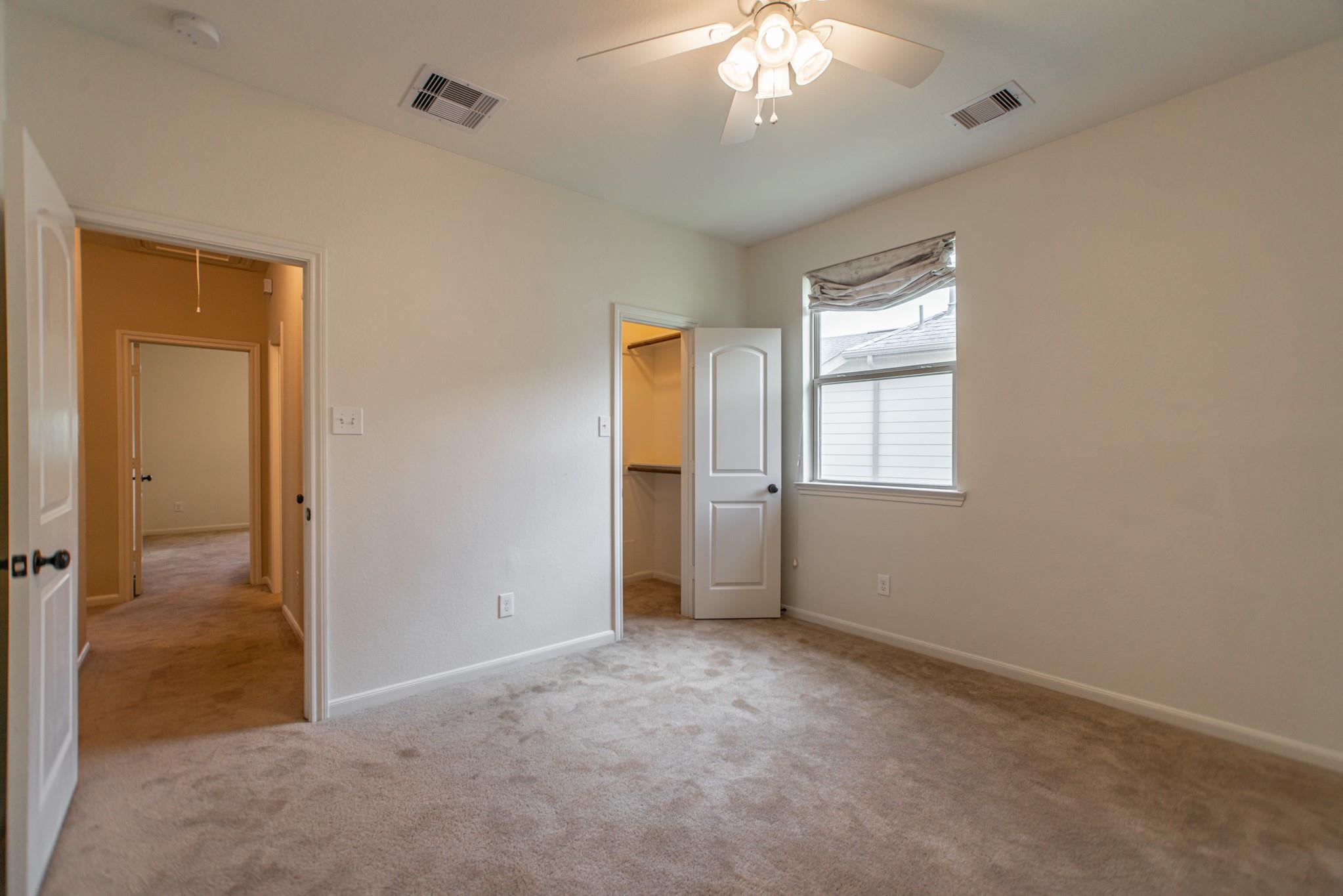 74 S Sawbridge Circle, The Woodlands