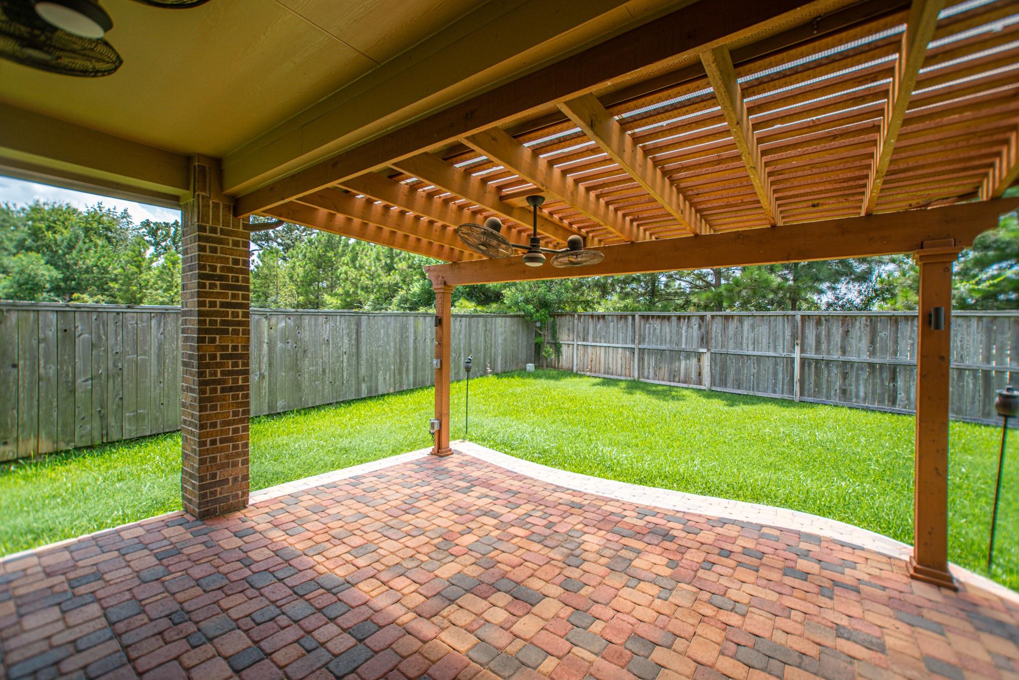 74 S Sawbridge Circle, The Woodlands