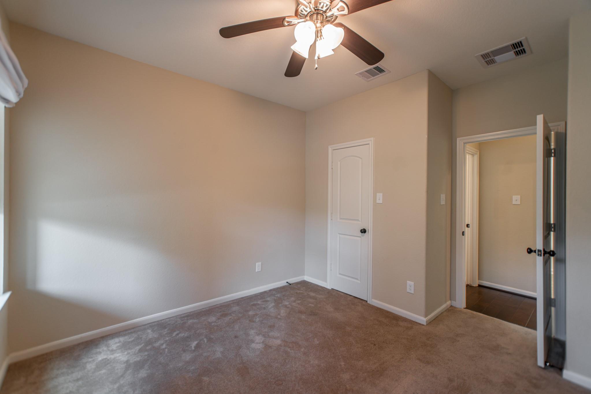 74 S Sawbridge Circle, The Woodlands