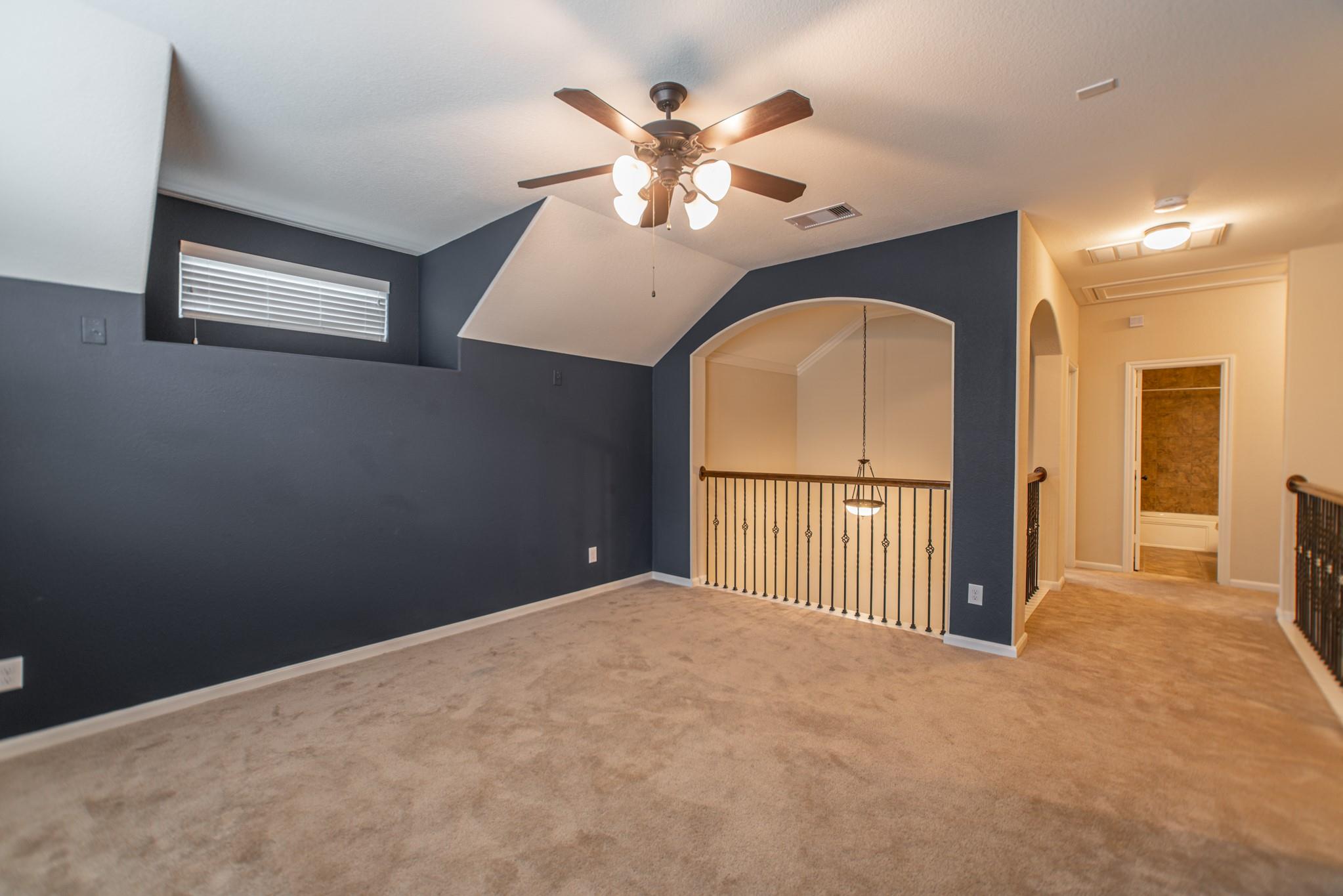 74 S Sawbridge Circle, The Woodlands