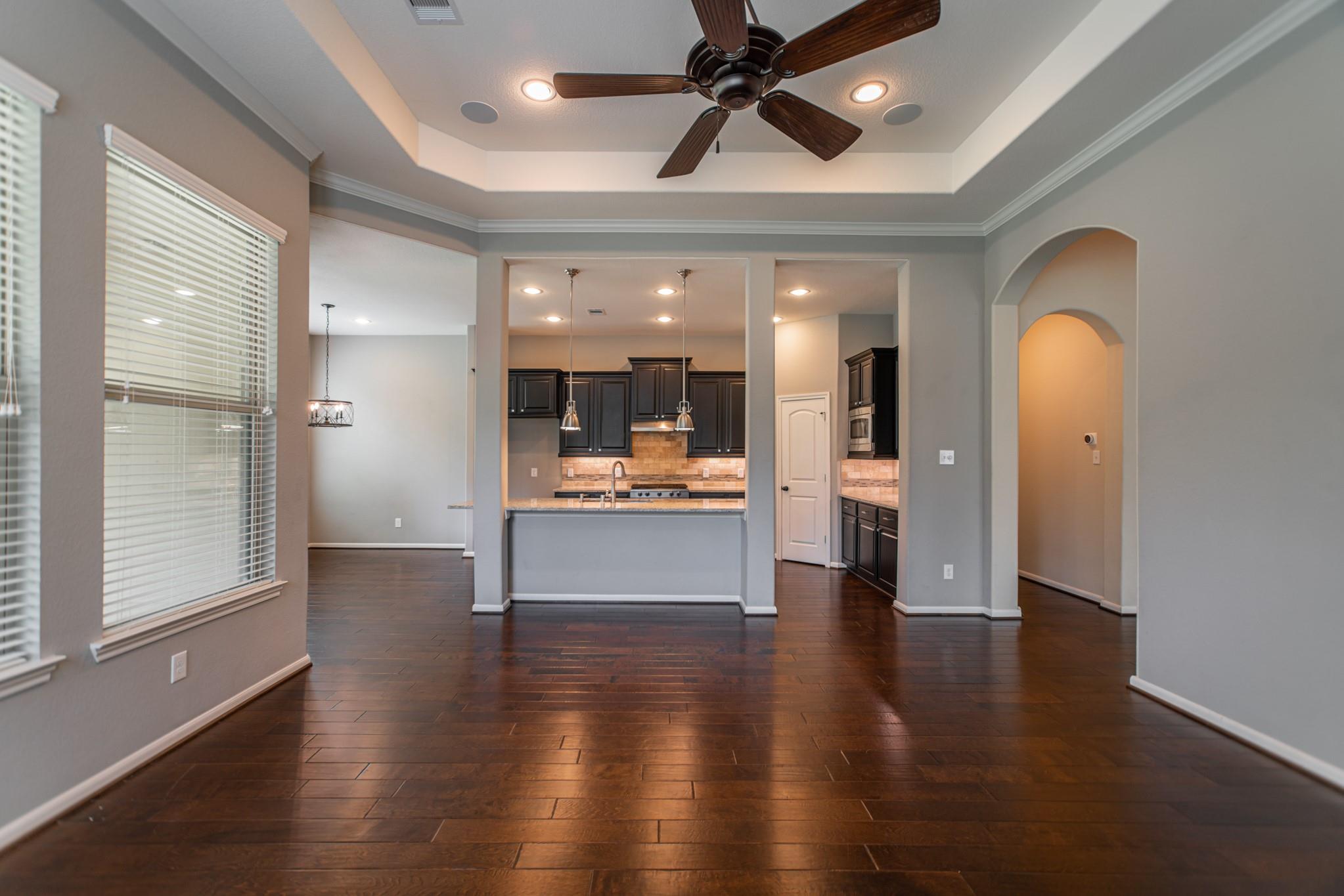 74 S Sawbridge Circle, The Woodlands