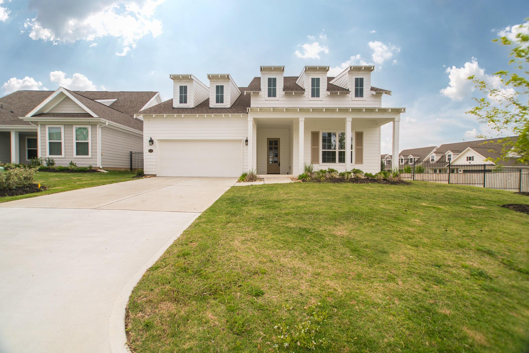 2344 Goldenglade Drive