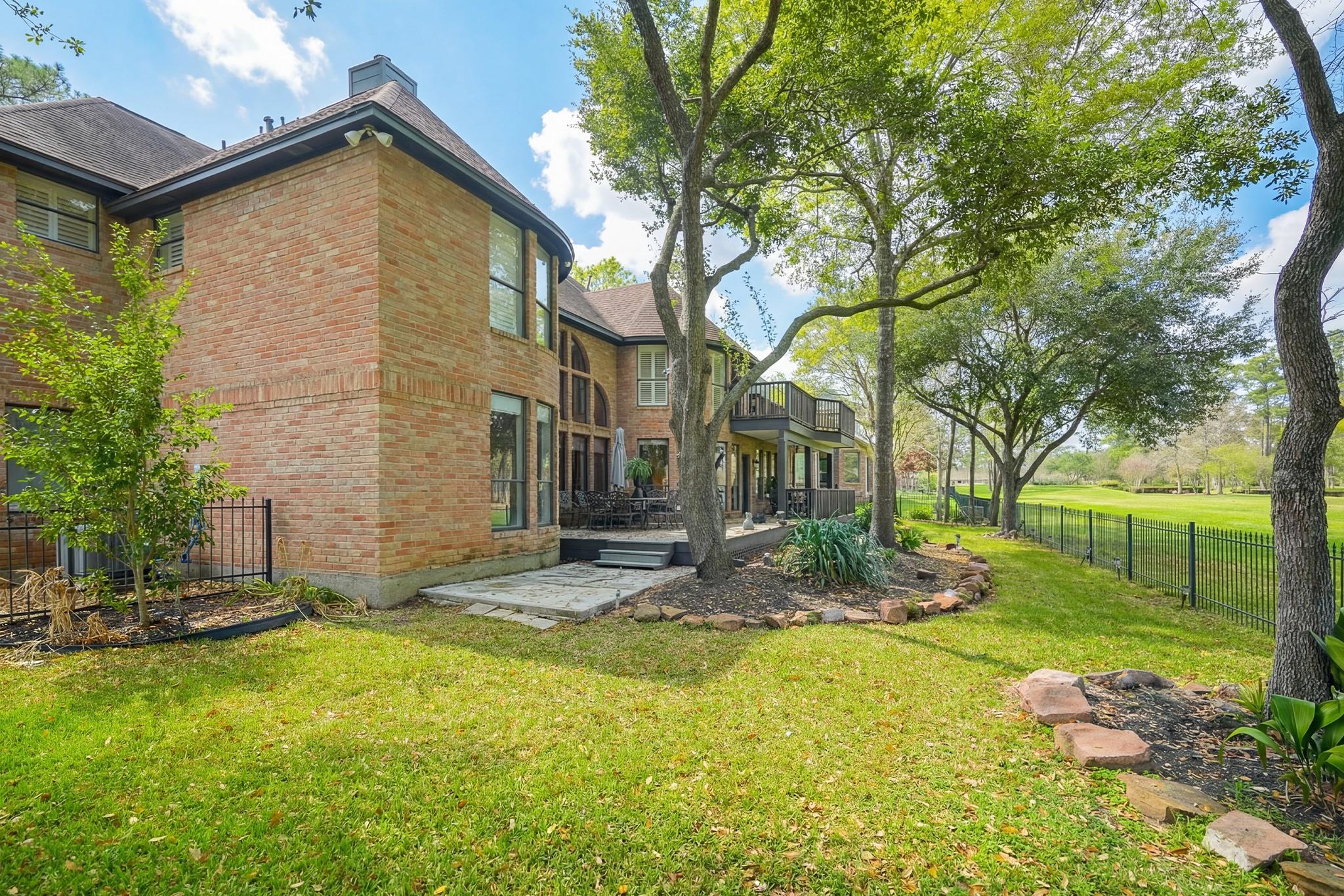 24710 Creekview Drive