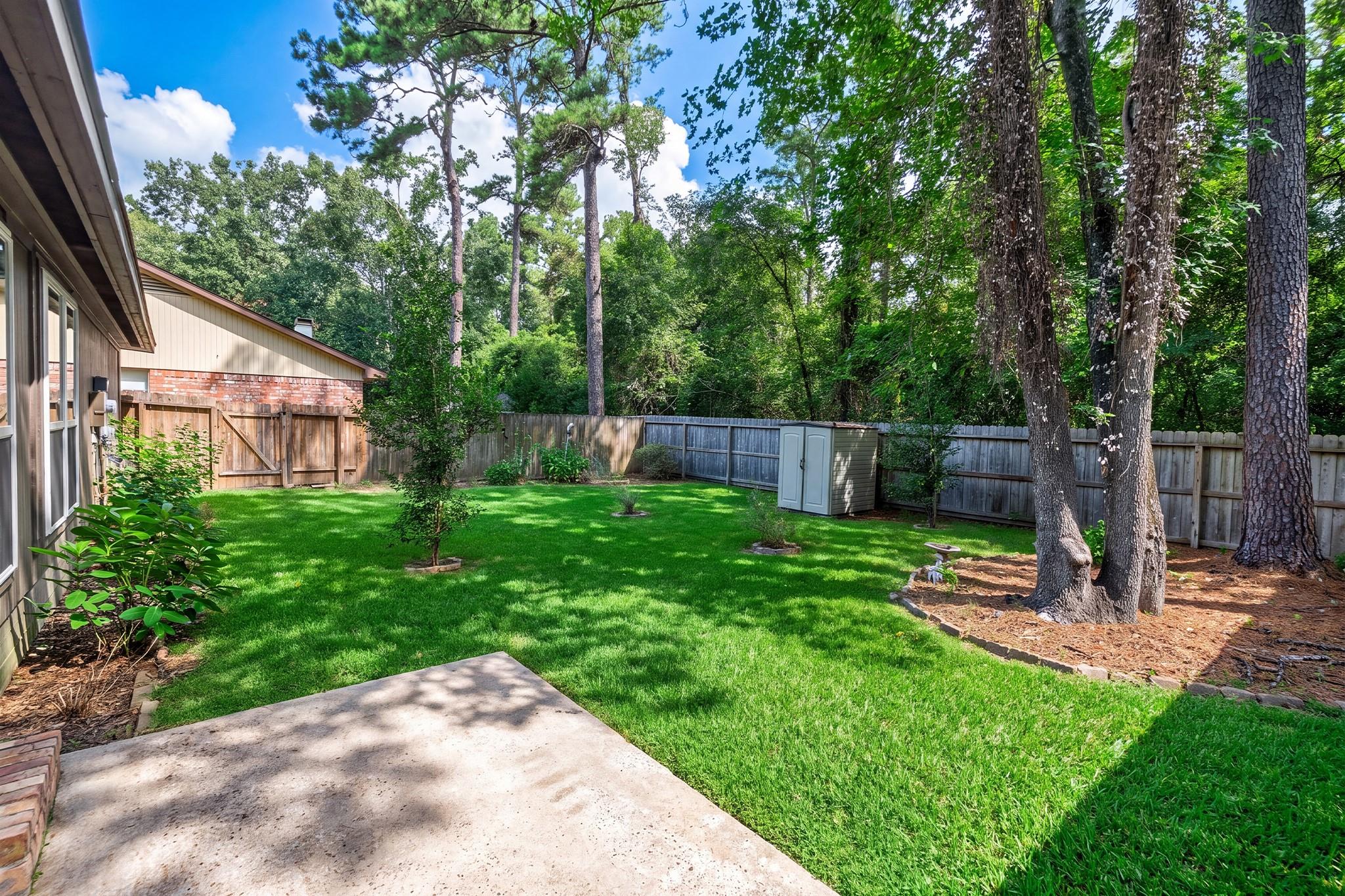 106 N Woodstock Circle Drive