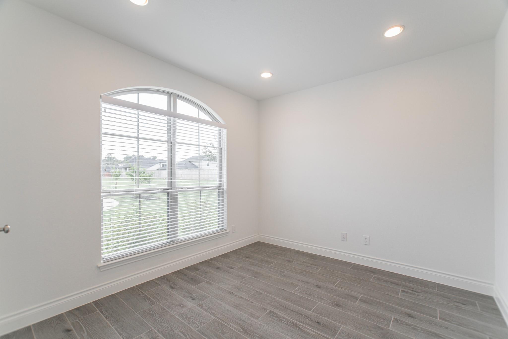 9430 Stablewood Lakes Lane