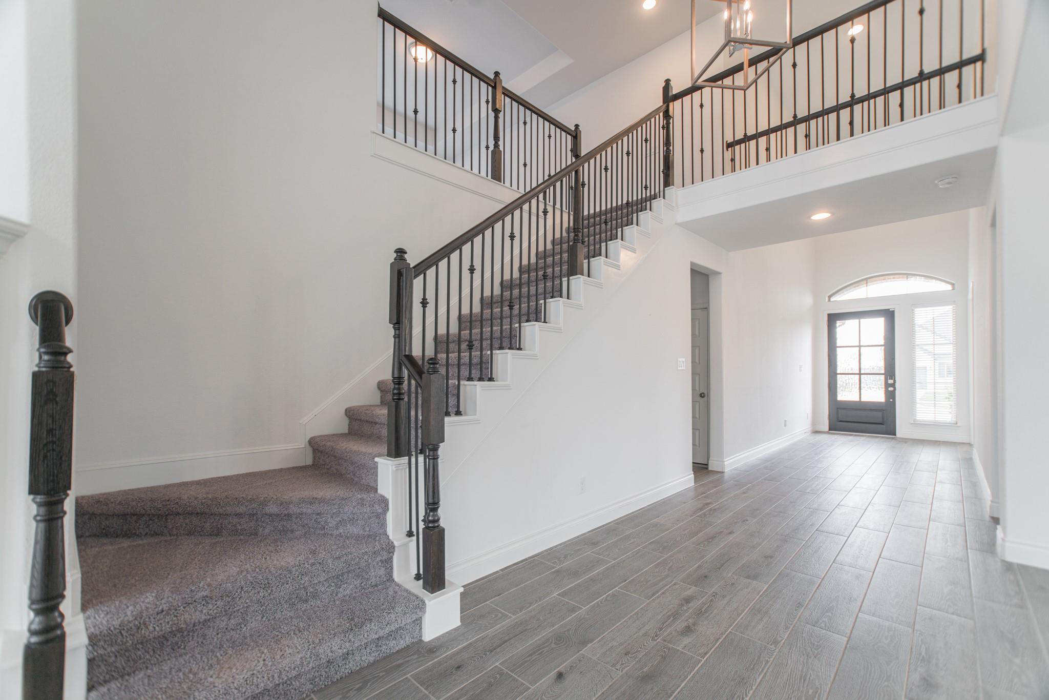 9430 Stablewood Lakes Lane