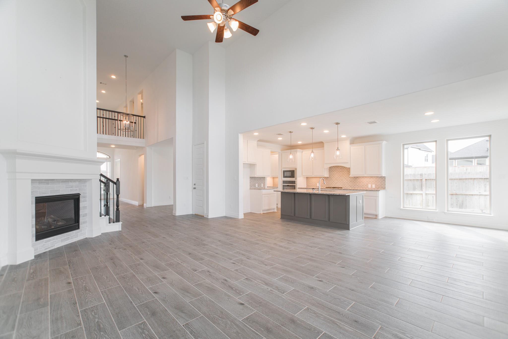 9430 Stablewood Lakes Lane