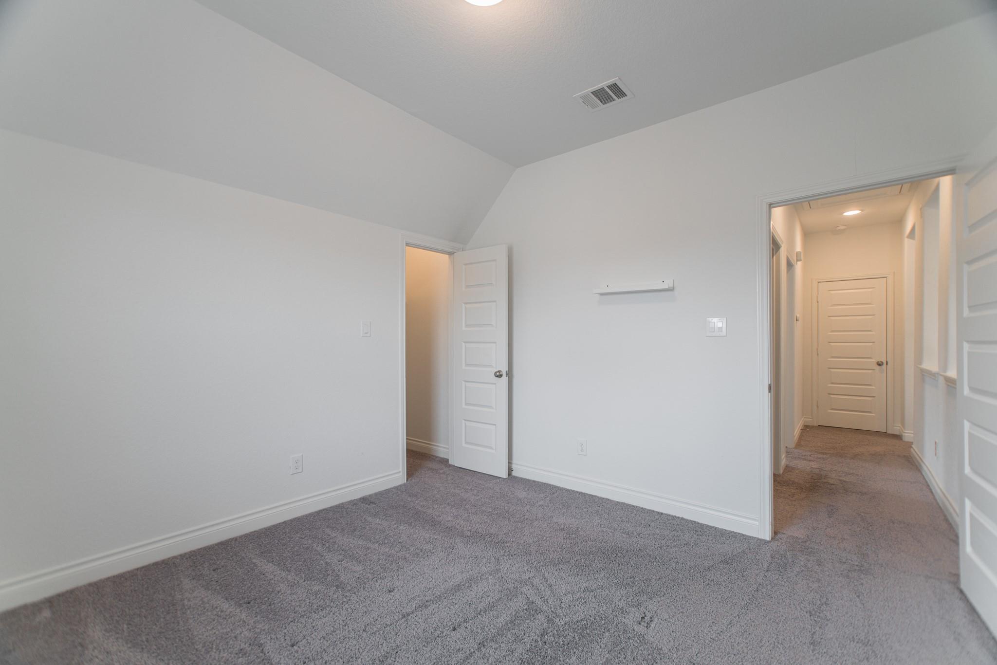 9430 Stablewood Lakes Lane